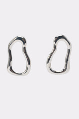 WAVEY BABY DANGLE EARRING IN SILVER
