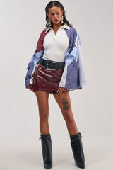 DOUBLE ZIP MINI SKIRT IN BURGUNDY