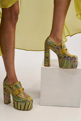 AZALEA WANG JUSTLY GREEN MULTI PLATFORM BROCADE BLOCK HEEL PUMP