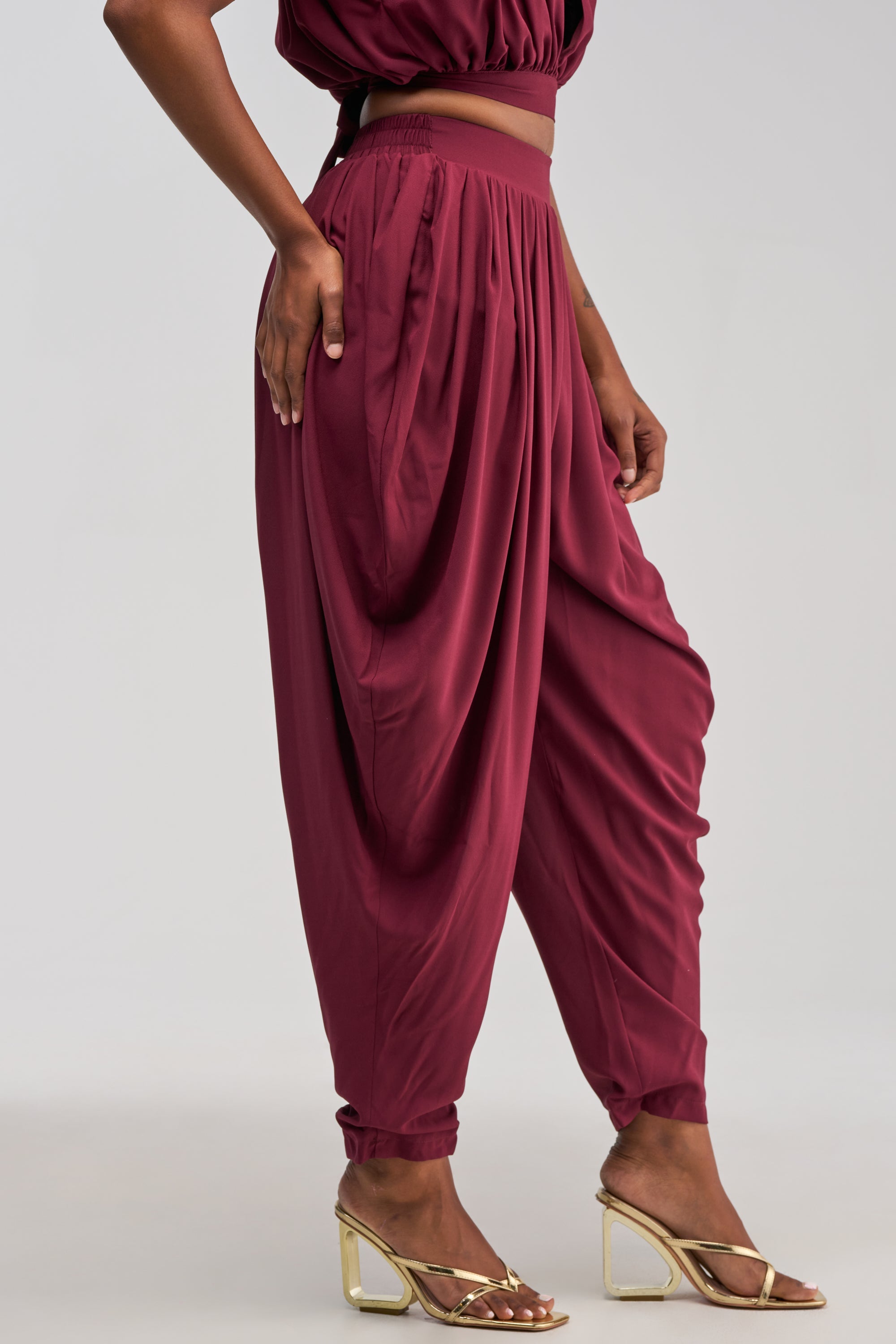 READY TO DANCE SLINKY PANT IN BURGUNDY