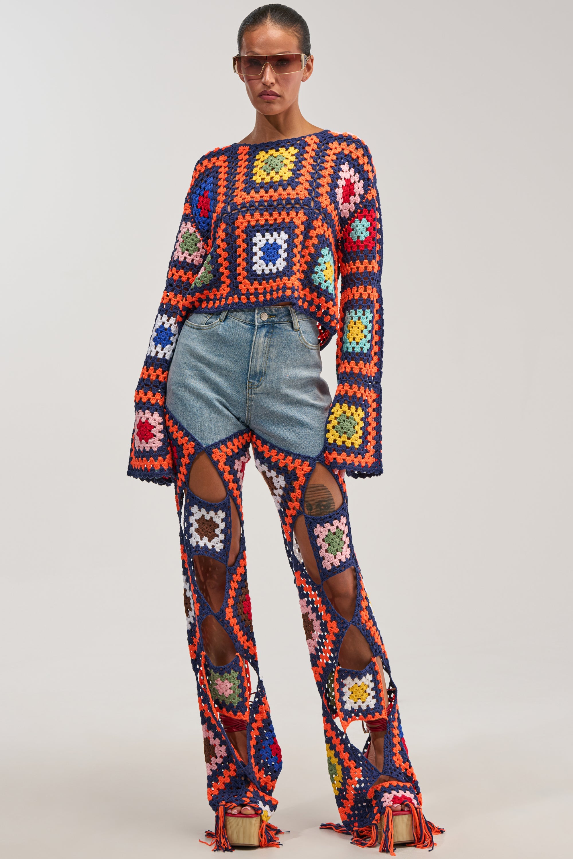 MIXED FEELING CROCHET SWEATER