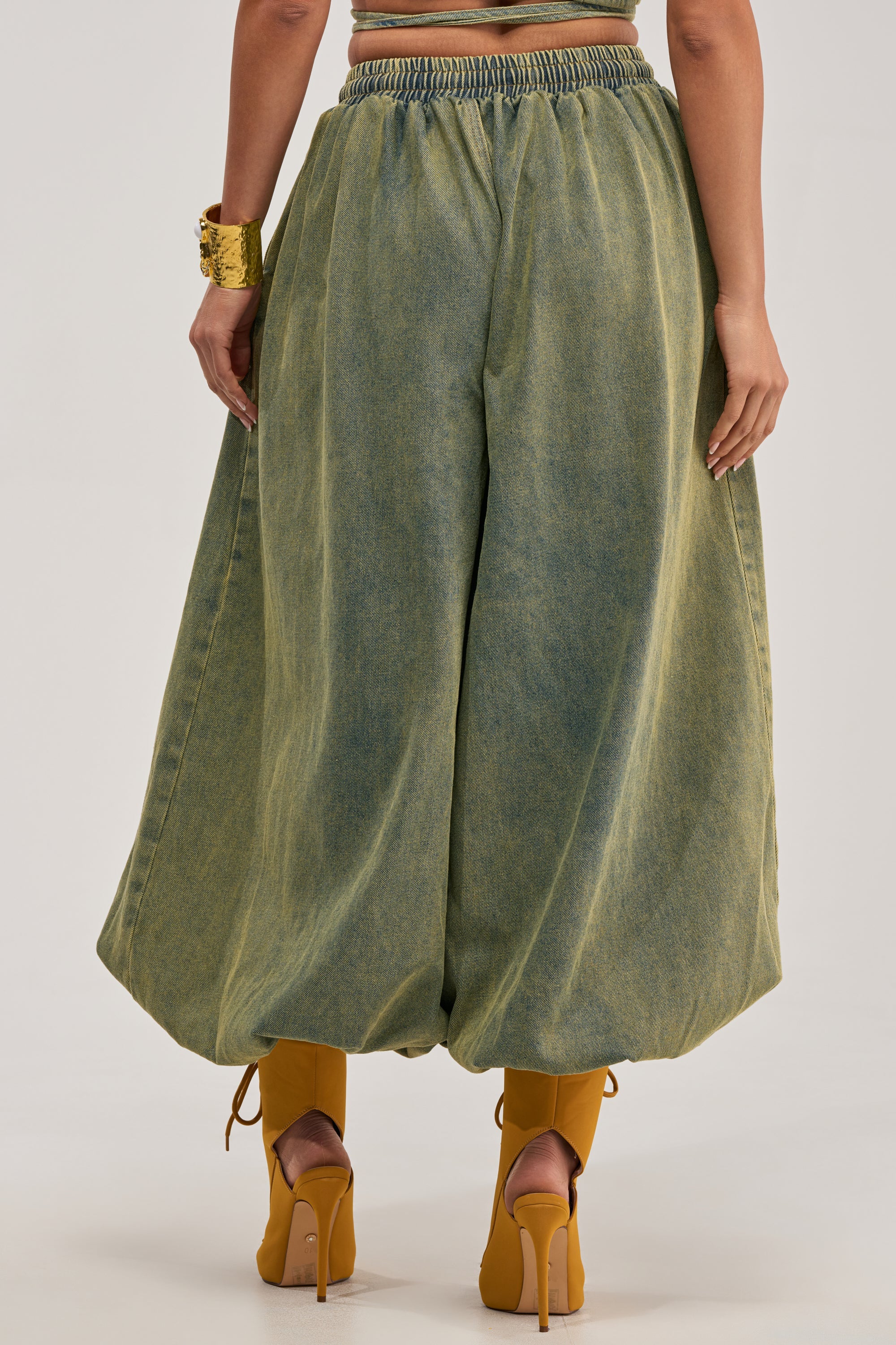 GUESS WHO BALLOON PANT IN DENIM
