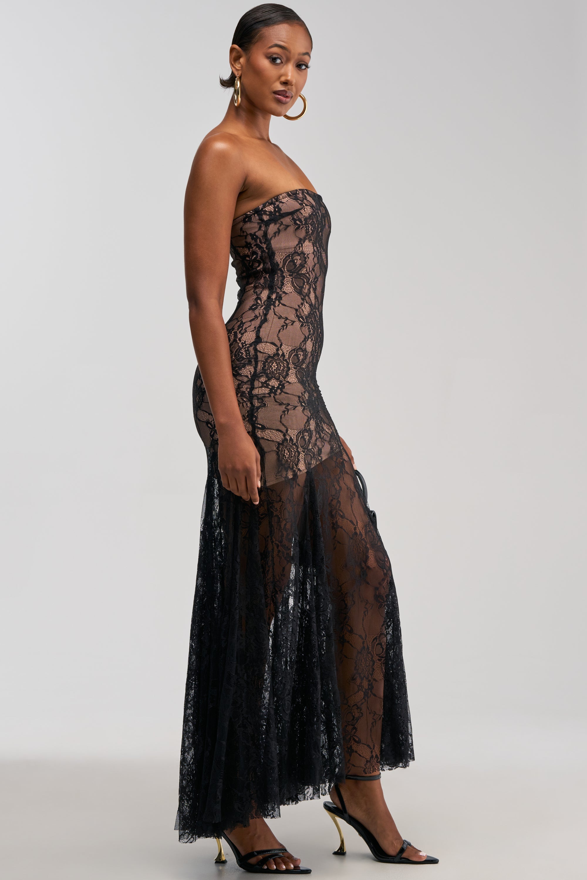 BARELY THERE LACE MAXI DRESS IN BLACK