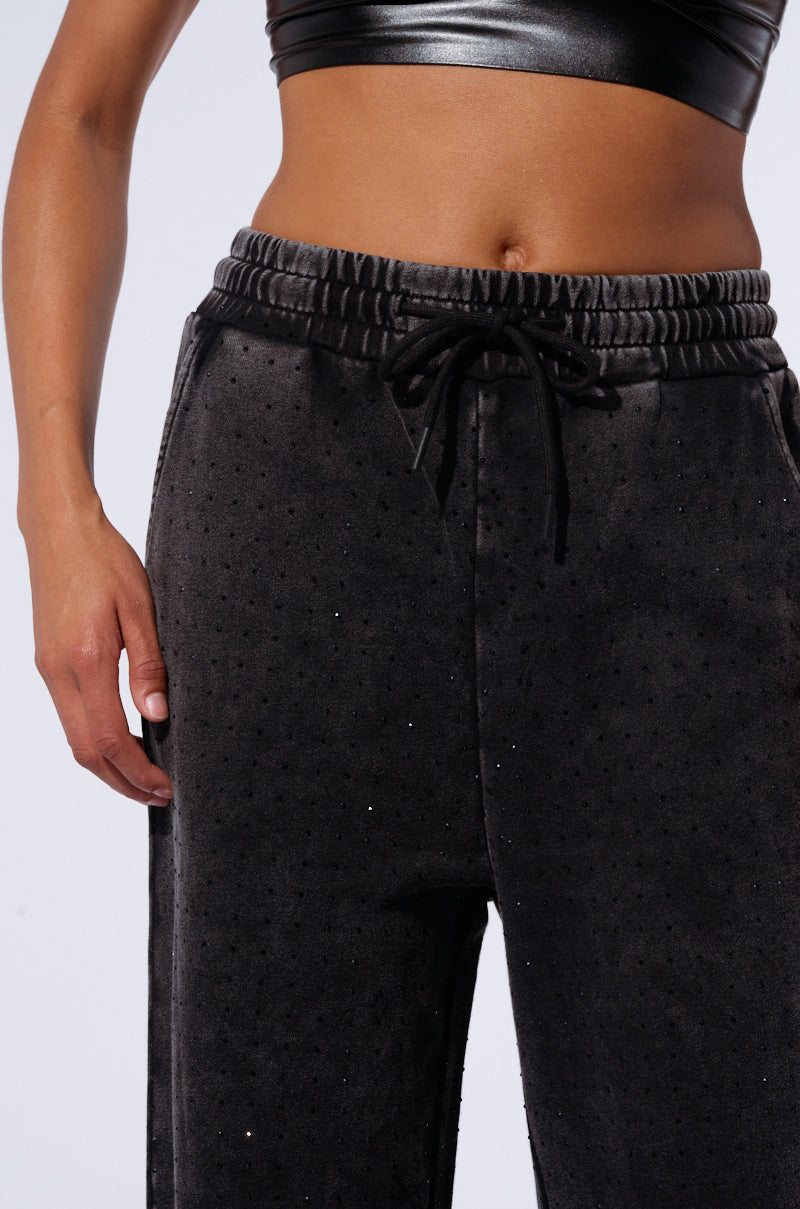 BRIGHT LIGHTS BIGGER CITY JOGGER