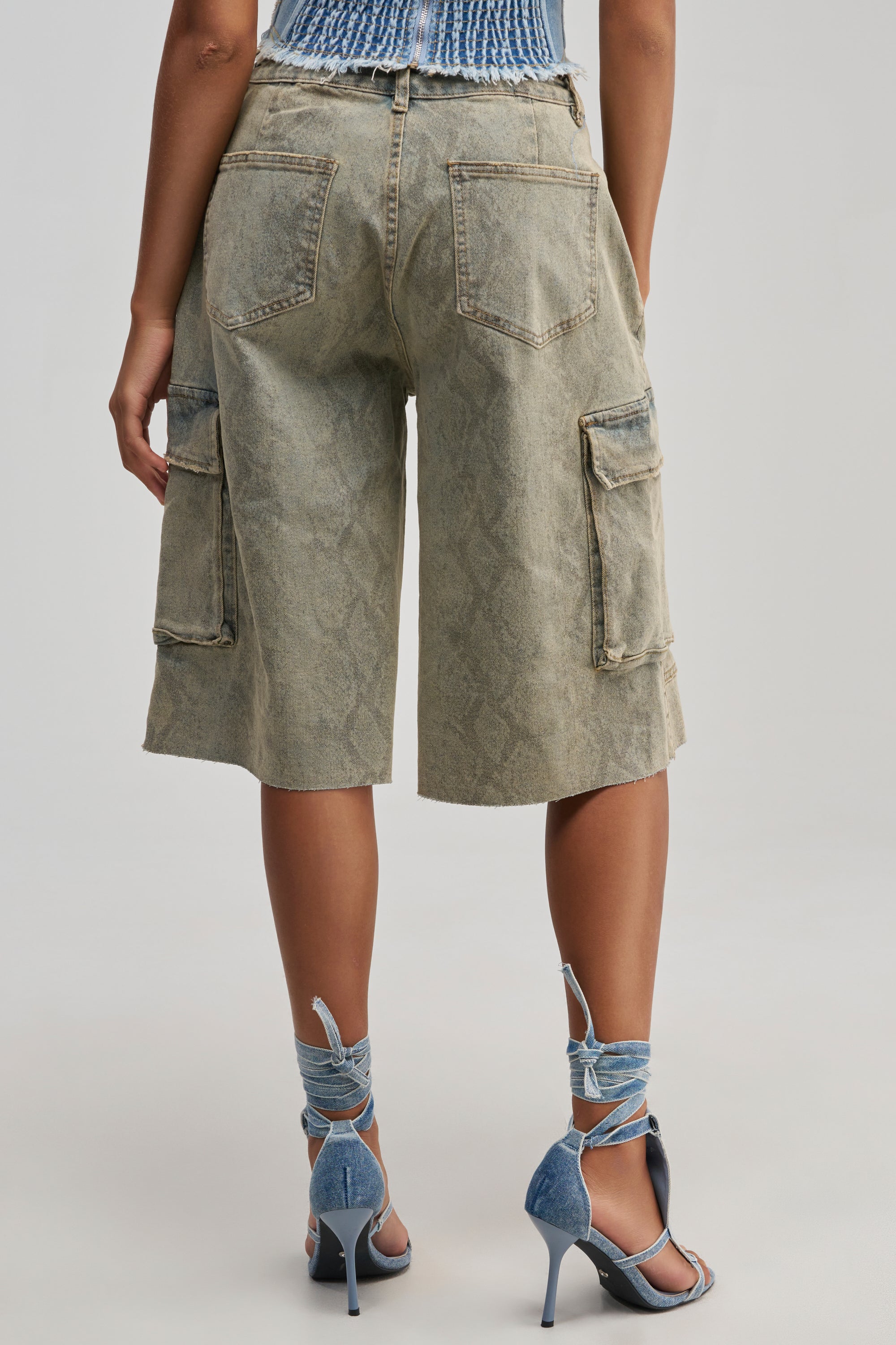 LITTLE SNAKE BERMUDA SHORT VINTAGE DENIM