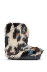 AZALEA WANG ALBERT LEOPARD FLAT FUR BOOTIE