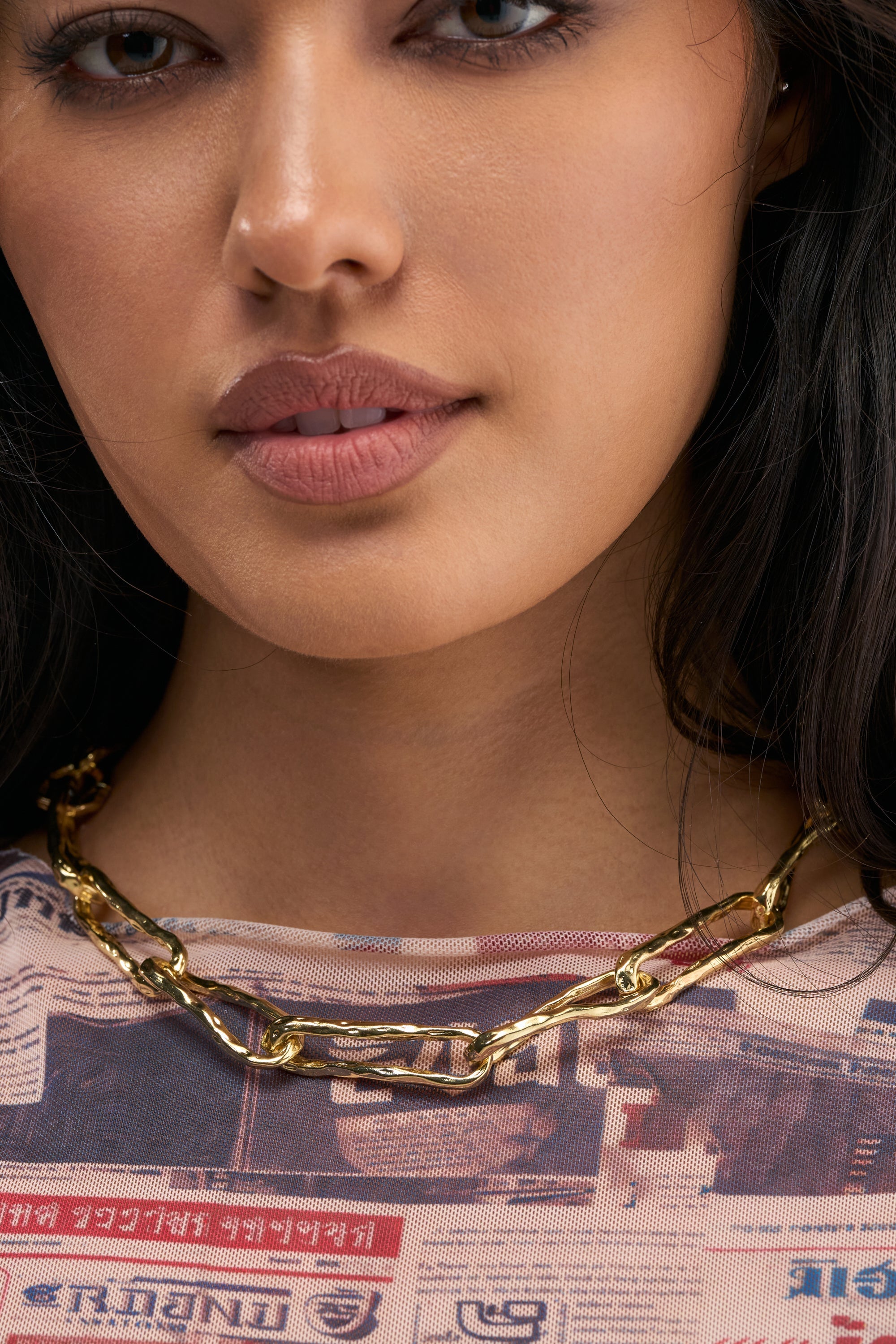 ORGANIC LINK NECKLACE IN GOLD