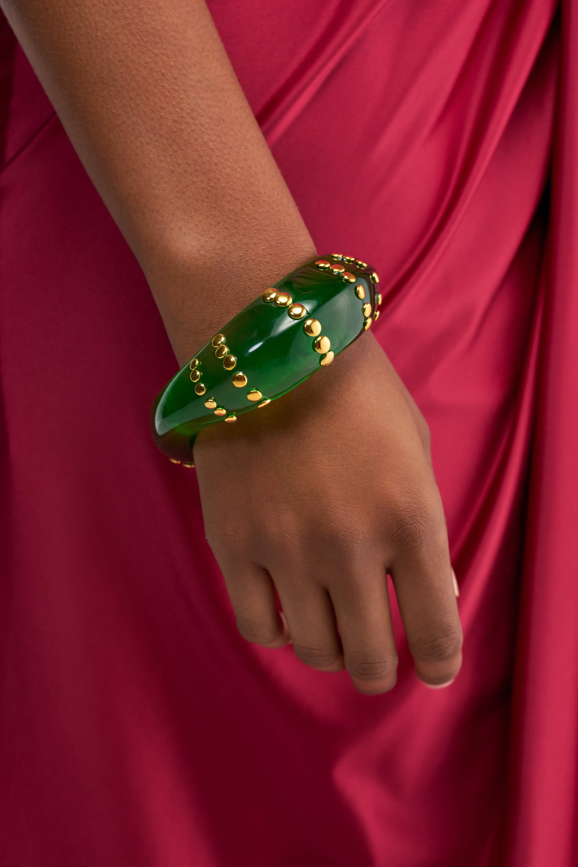 COOL GIRL STUDDED BANGLE IN GREEN