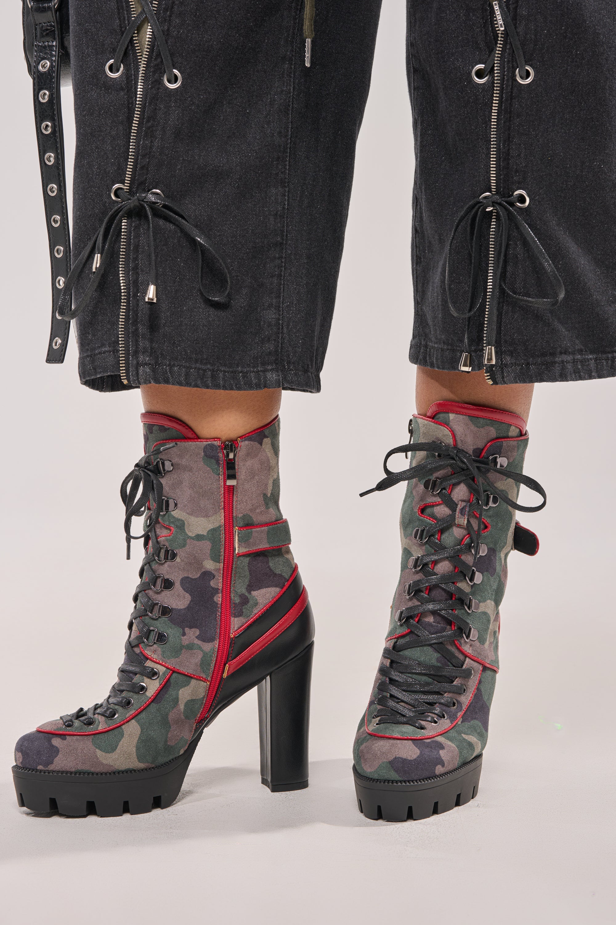AZALEA WANG BENSON CAMO BLOCK SPORTY BOOTIE