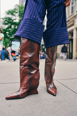 AZALEA WANG BRUN BROWN SNAKE WEDGE BOOT