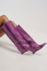 AZALEA WANG BRUN PURPLE SNAKE WEDGE BOOT