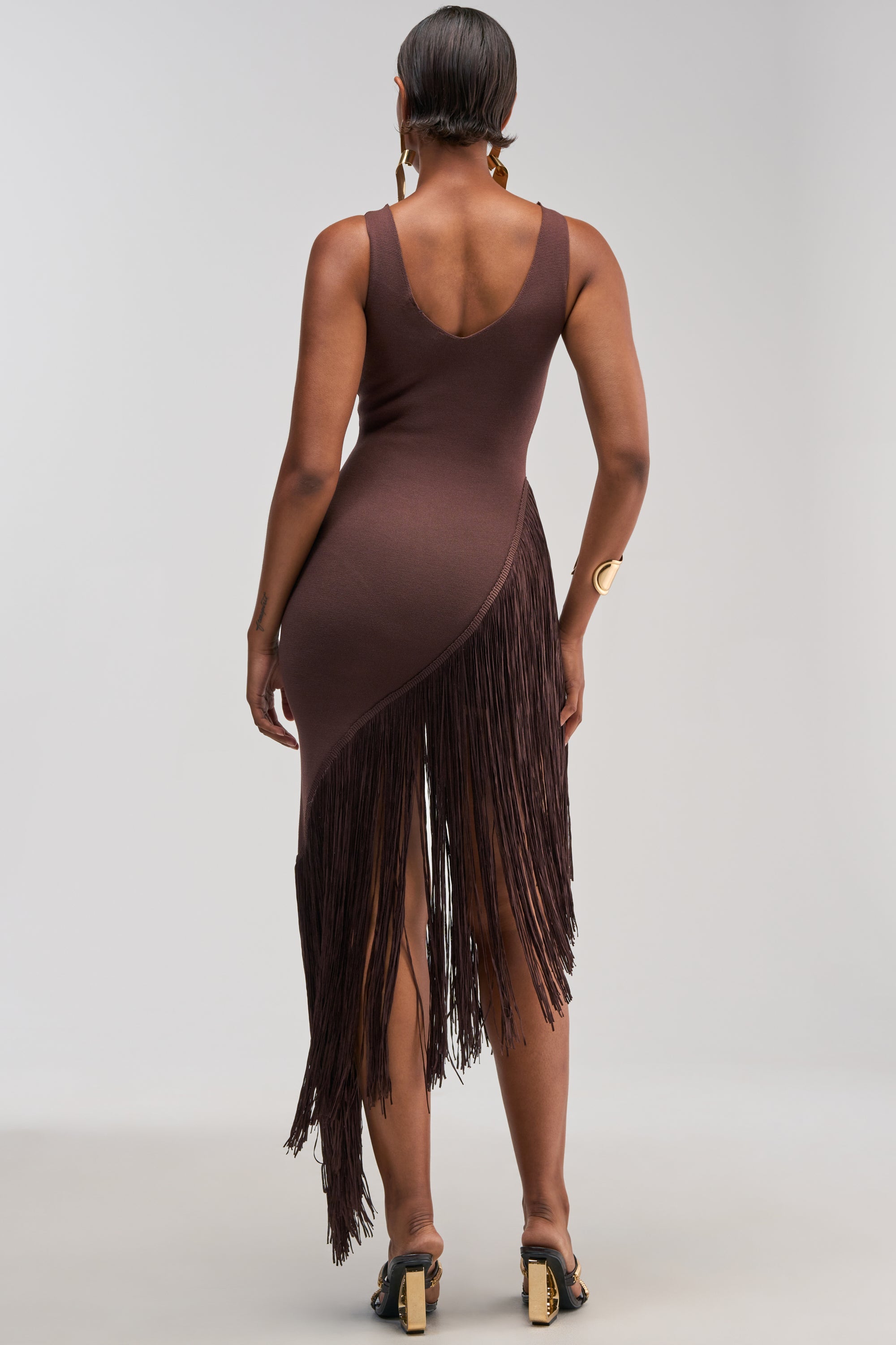 SHAKE IT FRINGE MIDI DRESS IN BROWN