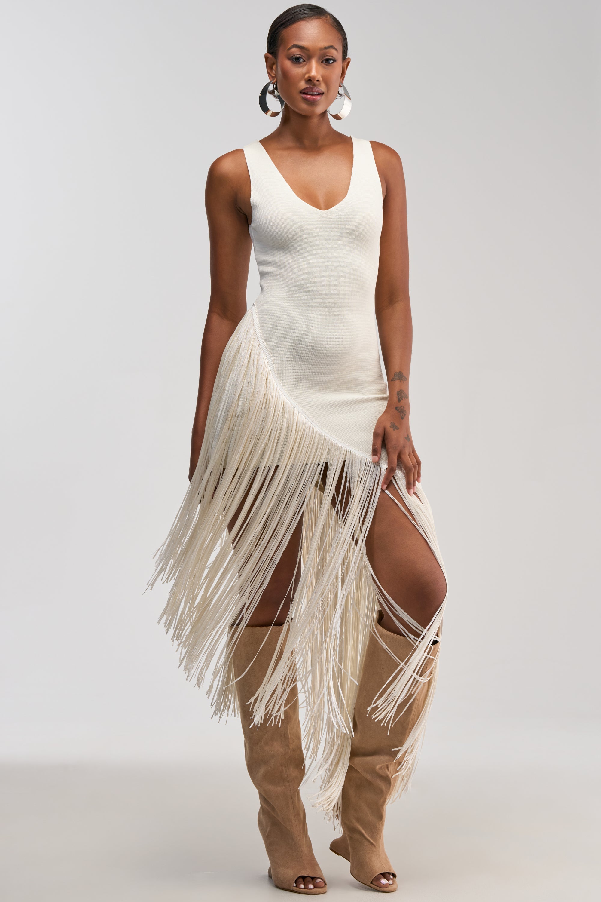 SHAKE IT FRINGE MIDI DRESS IN WHITE