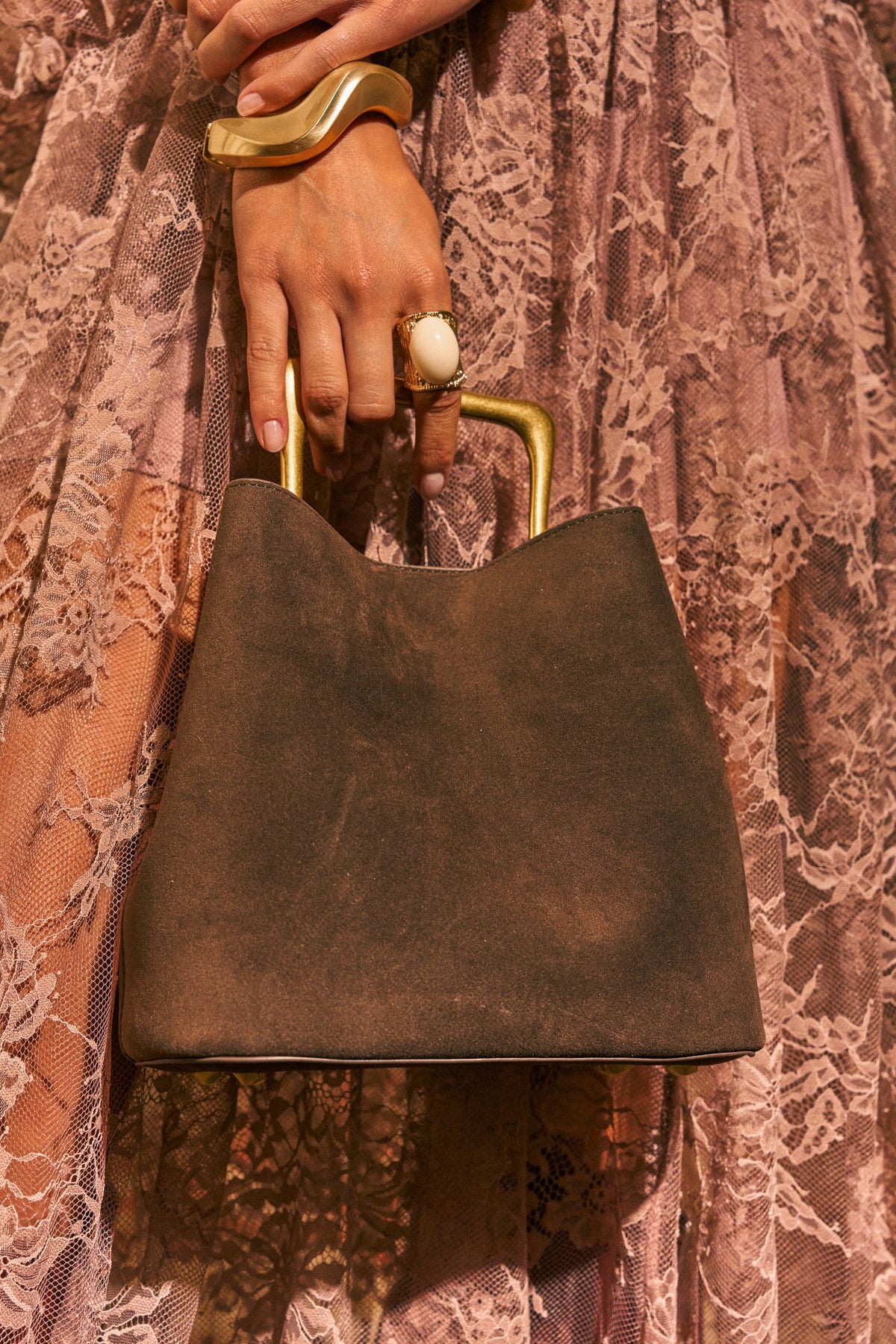 THE BEST BROWN PURSE