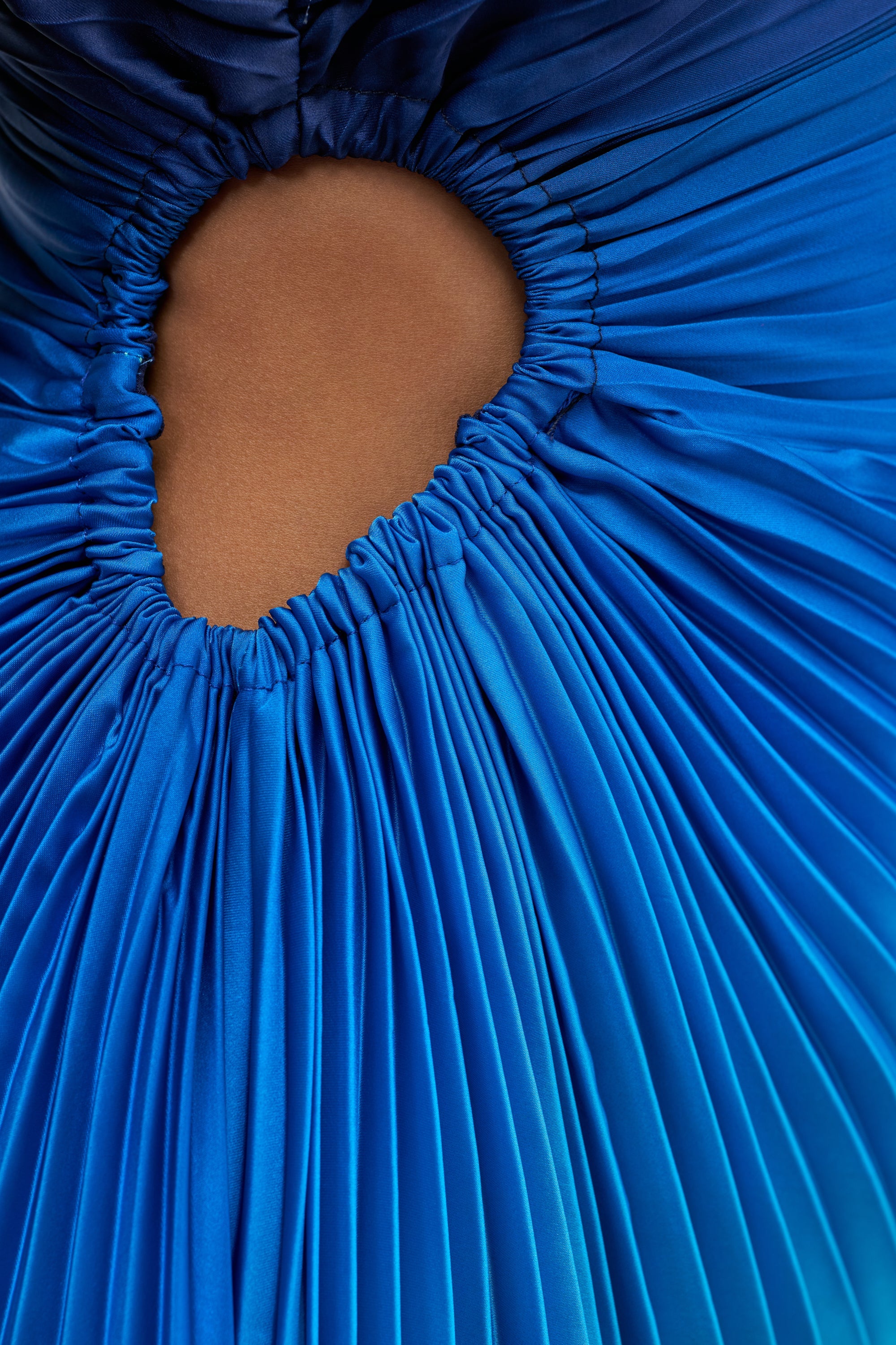 WILD CARD ONE SHOULDER OMBRE MIDI DRESS IN BLUE