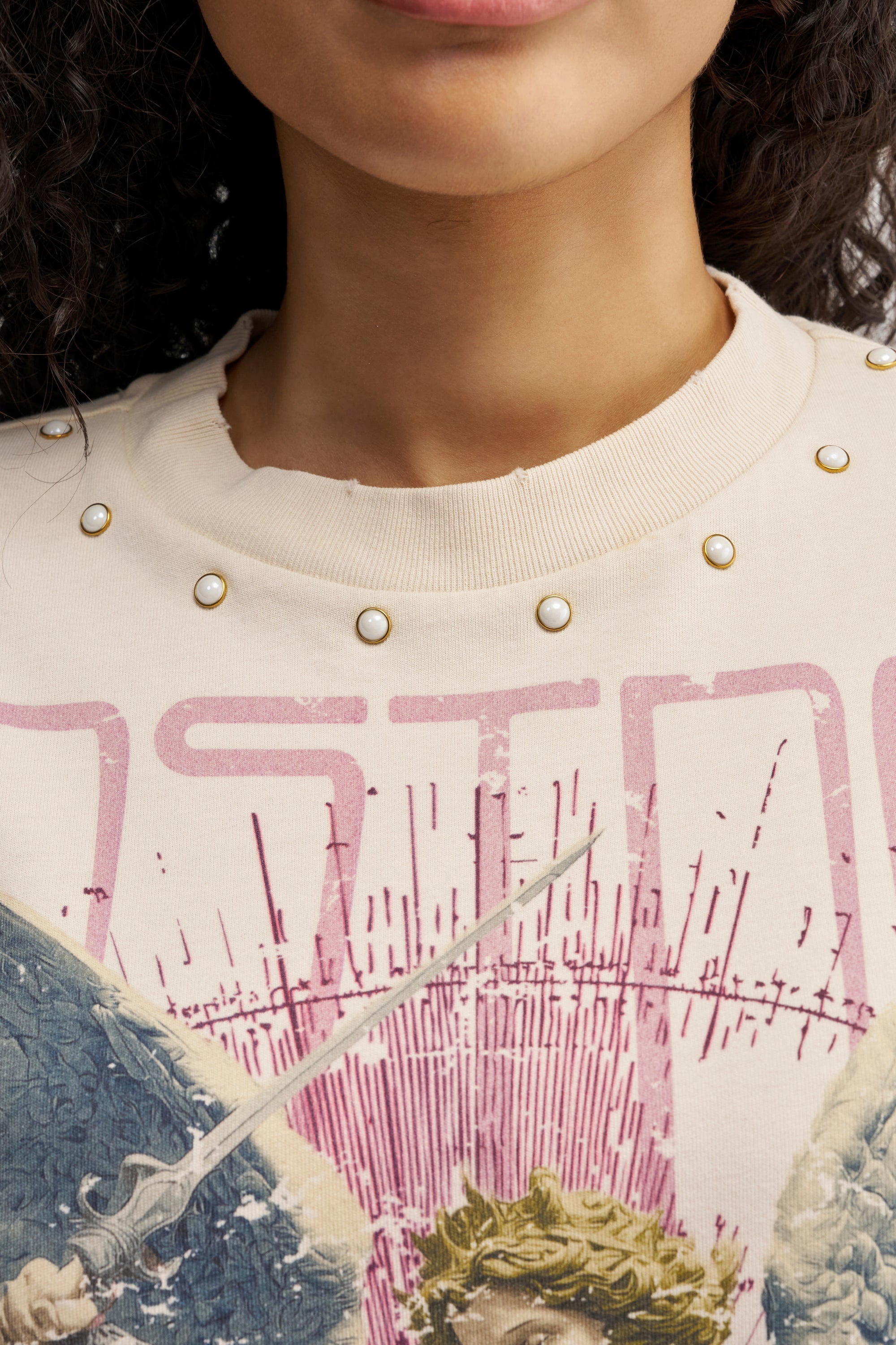 FIRST ROW HEAVEN SENT CHAOS GRAPHIC TEE