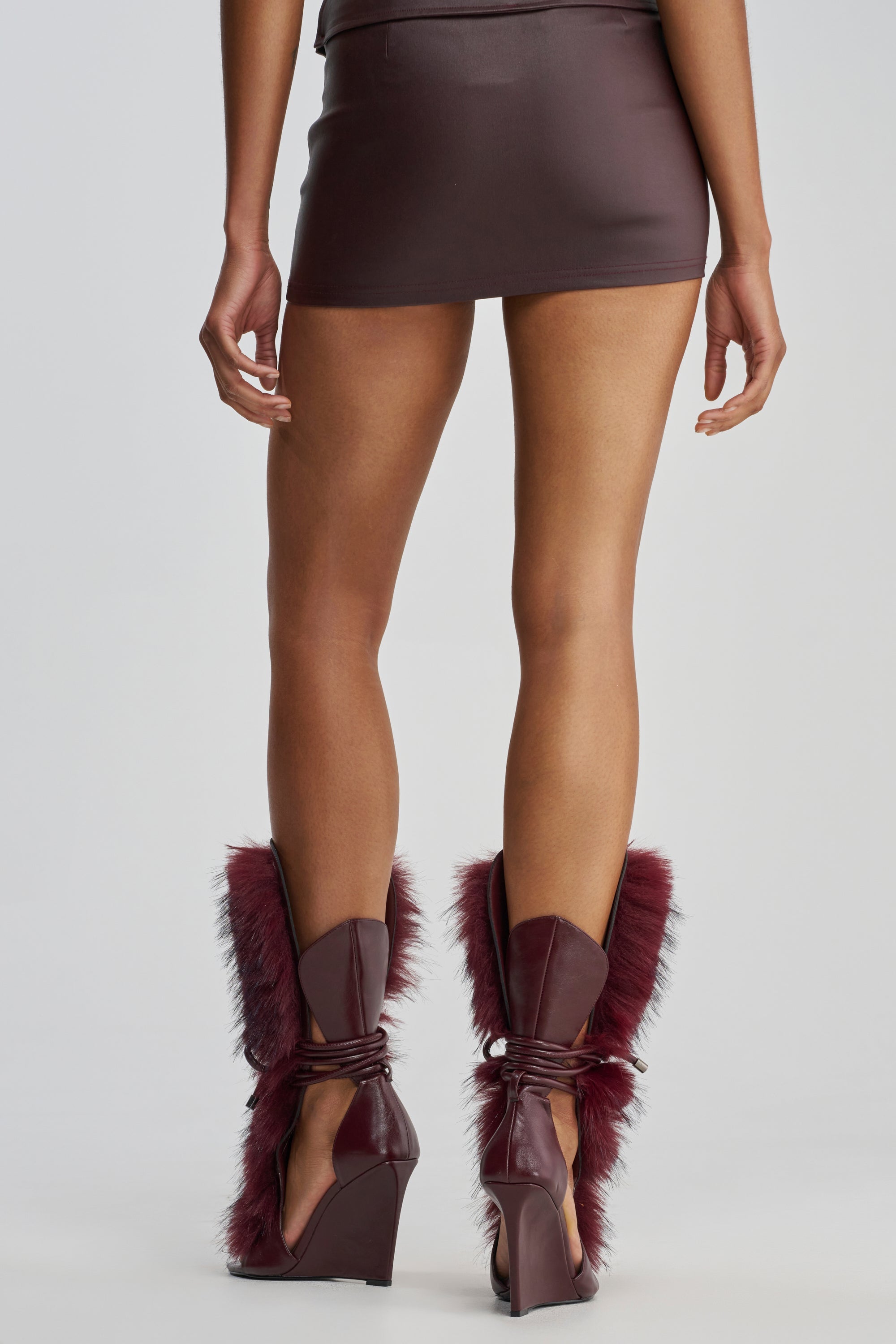 AZALEA WANG GENOVEVA BURGUNDY FUR WEDGE GLADIATOR SANDAL