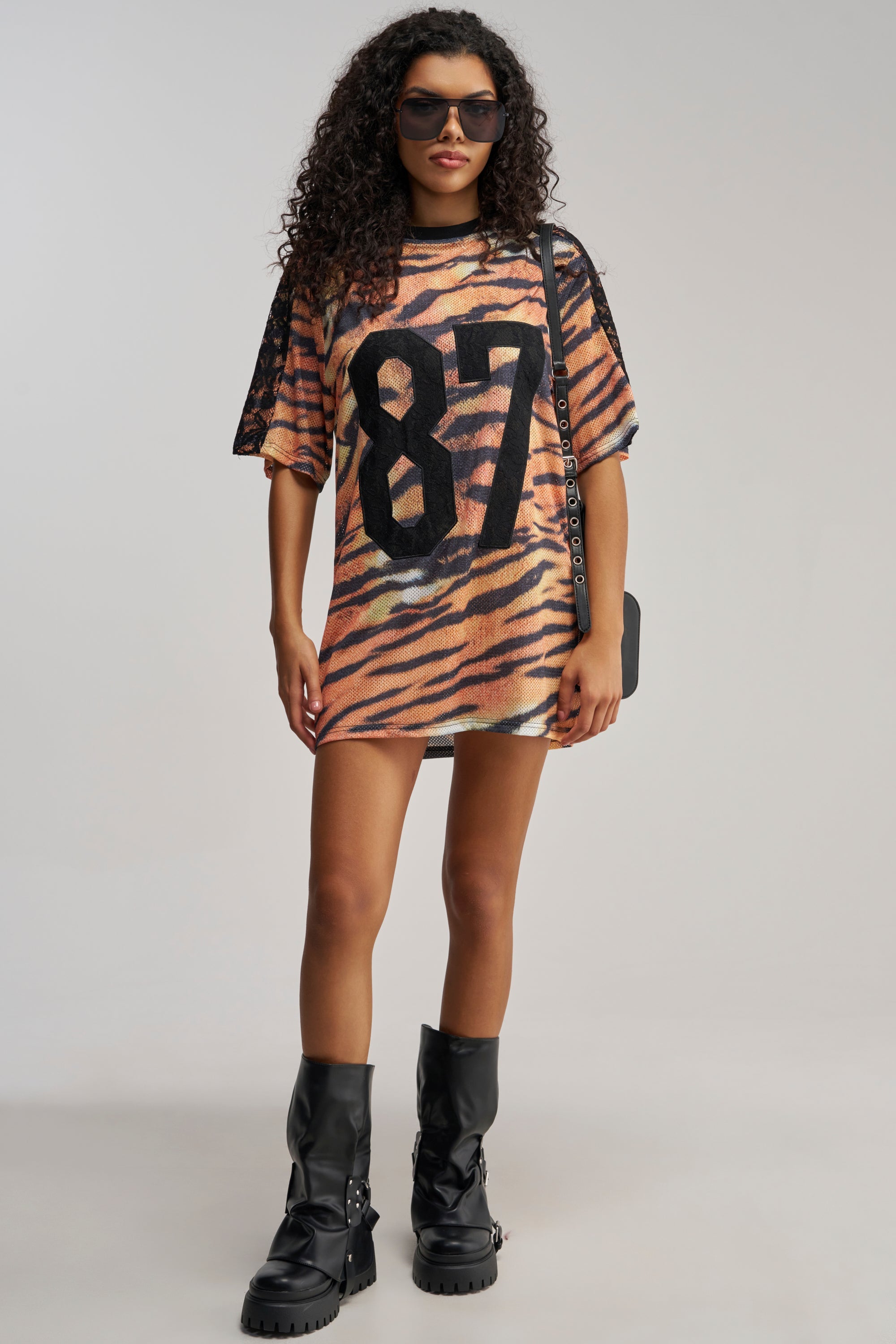 SHE FEISTY LACE JERSEY MINI DRESS