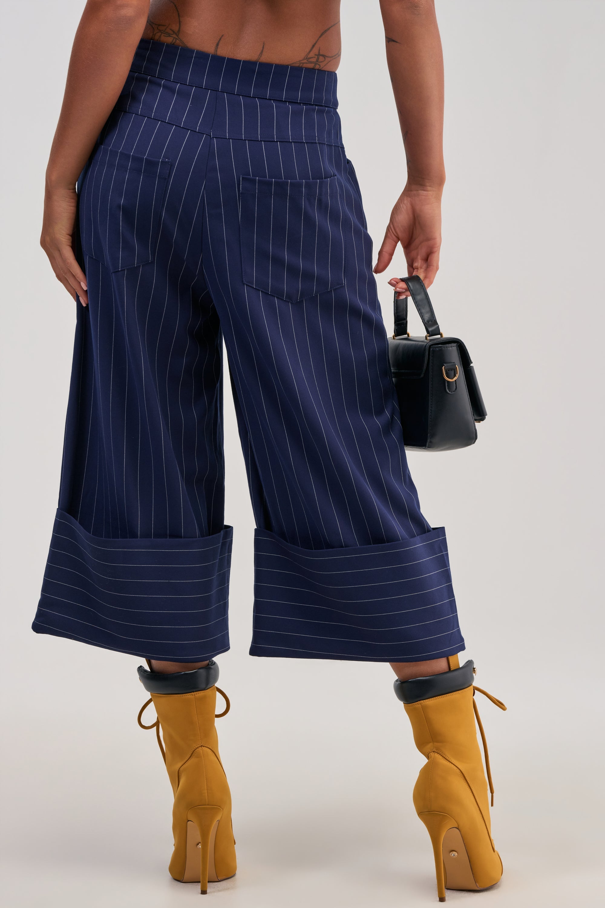 BIG BANK STRIPED GAUCHO