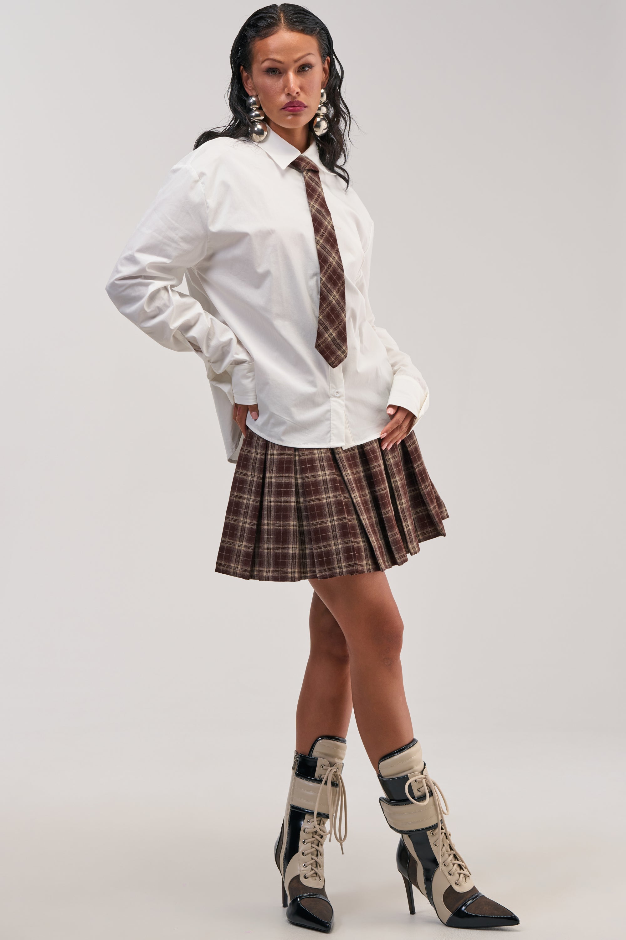 SCHOOL GIRL VIBES MINI SKIRT