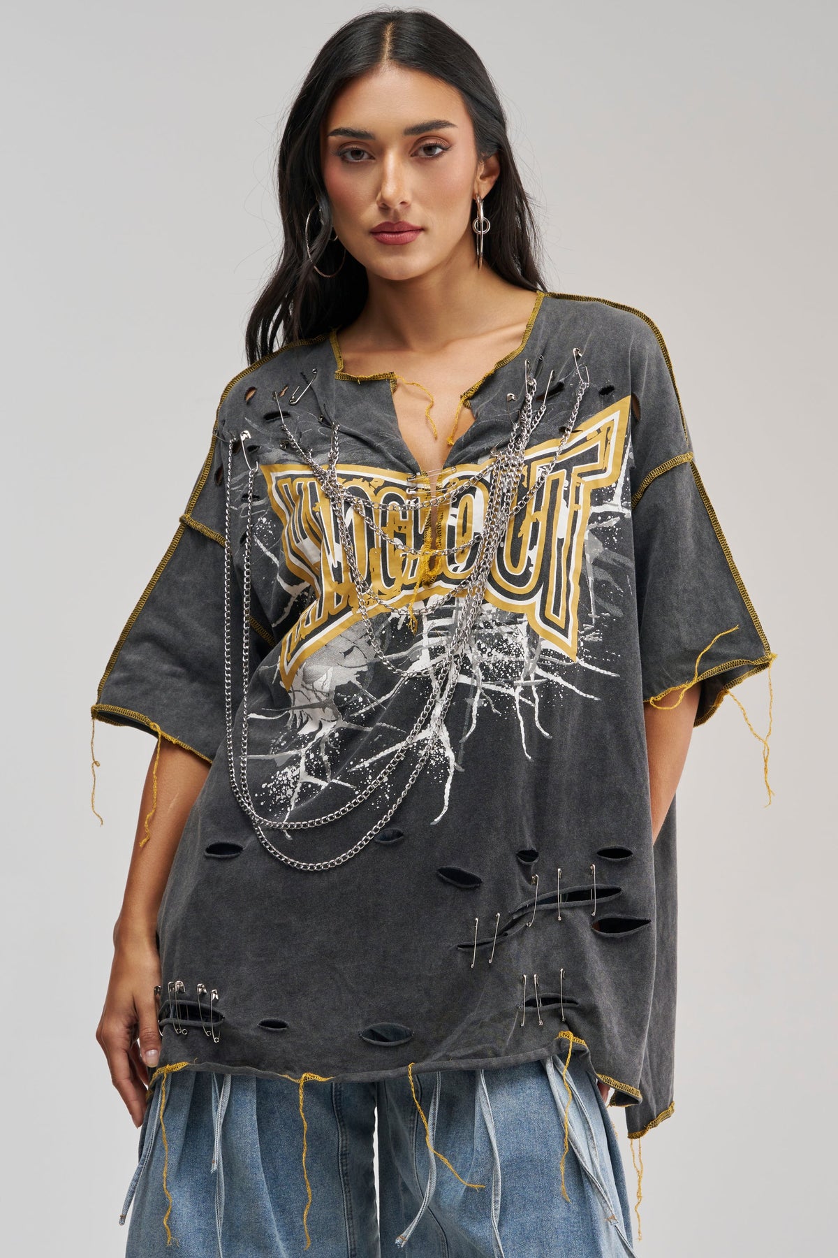 KNOCKOUT OVERSIZED TEE IN GREY MULTI