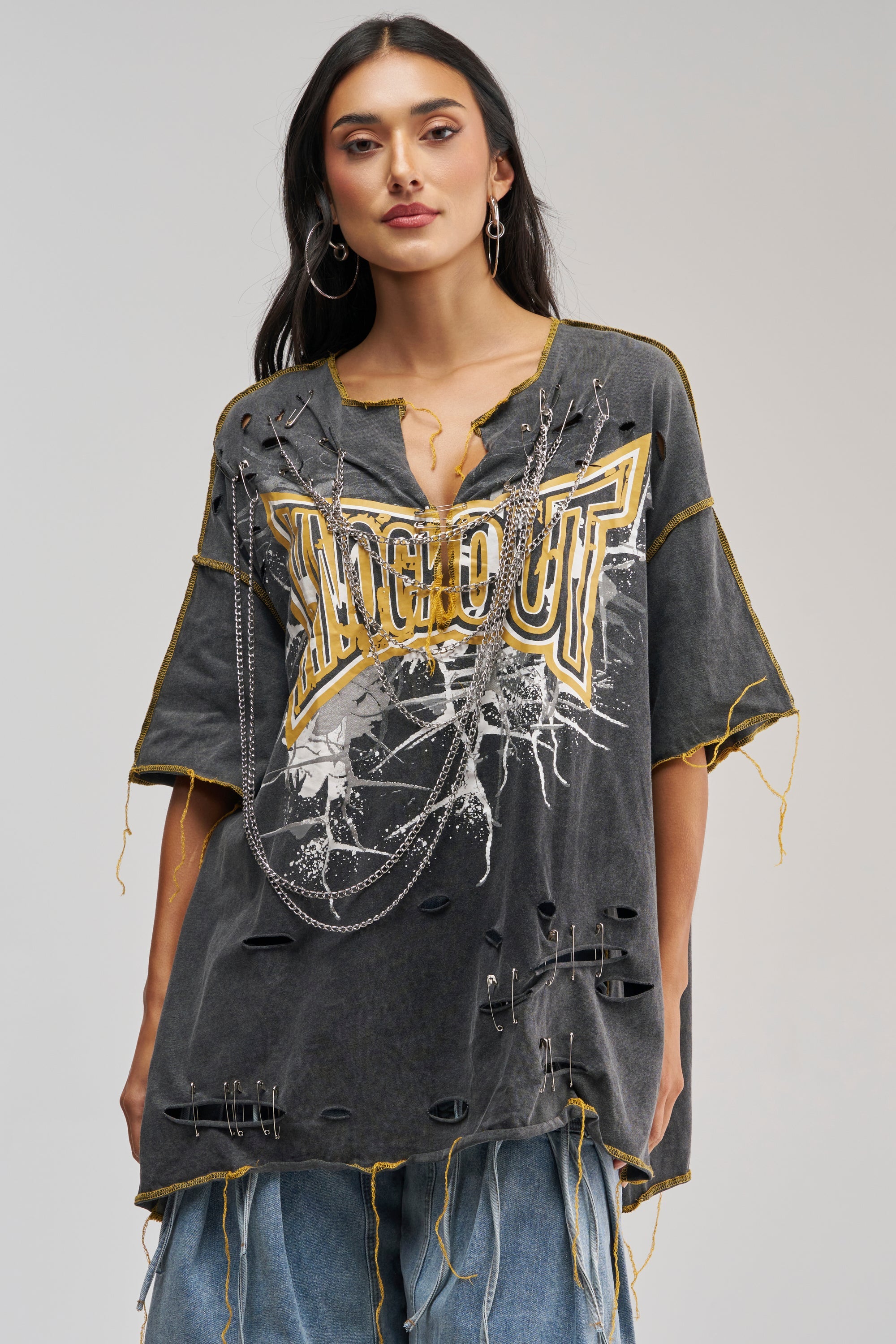 KNOCKOUT OVERSIZED TEE IN GREY MULTI