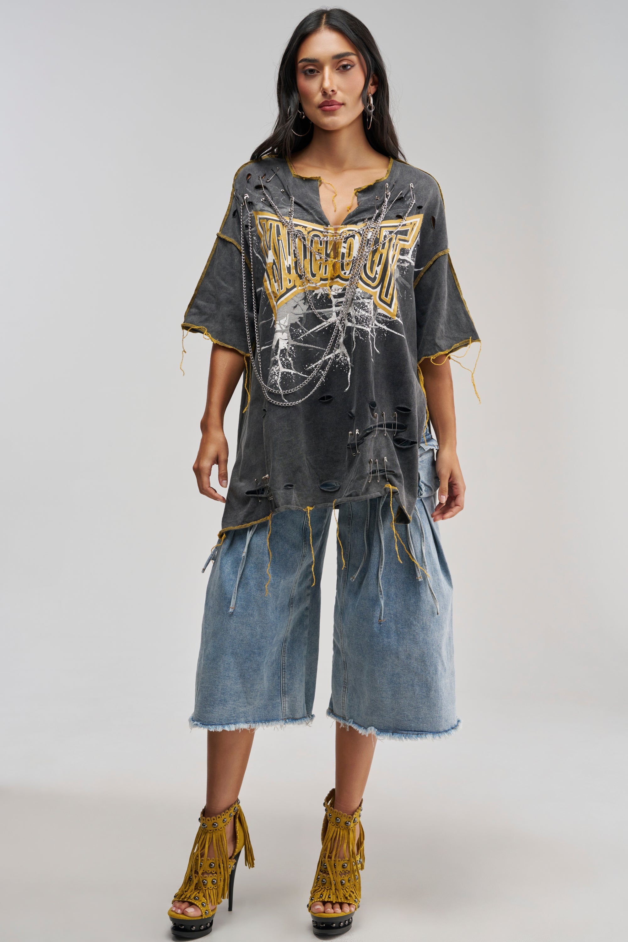 KNOCKOUT OVERSIZED TEE IN GREY MULTI