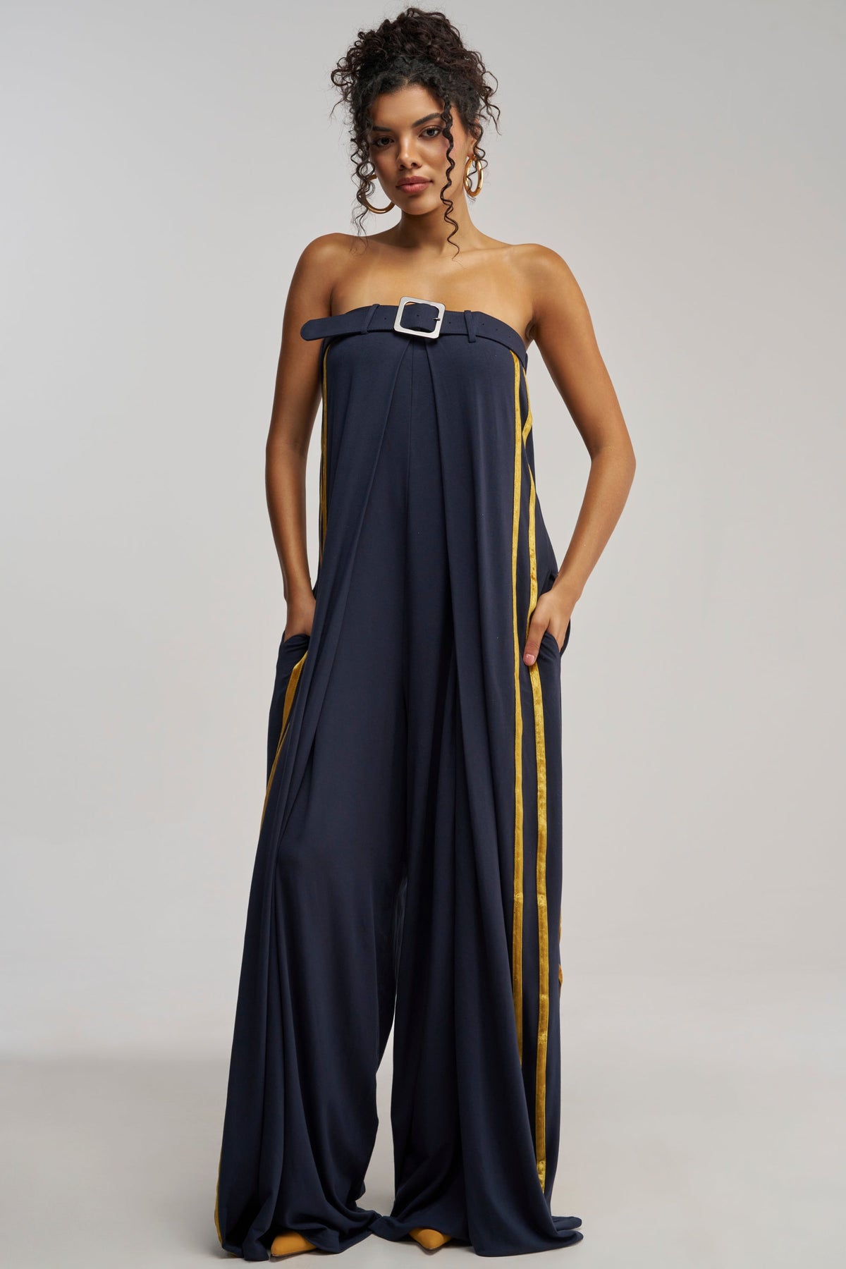 RUN THE SHOW JUMPSUIT IN NAVY