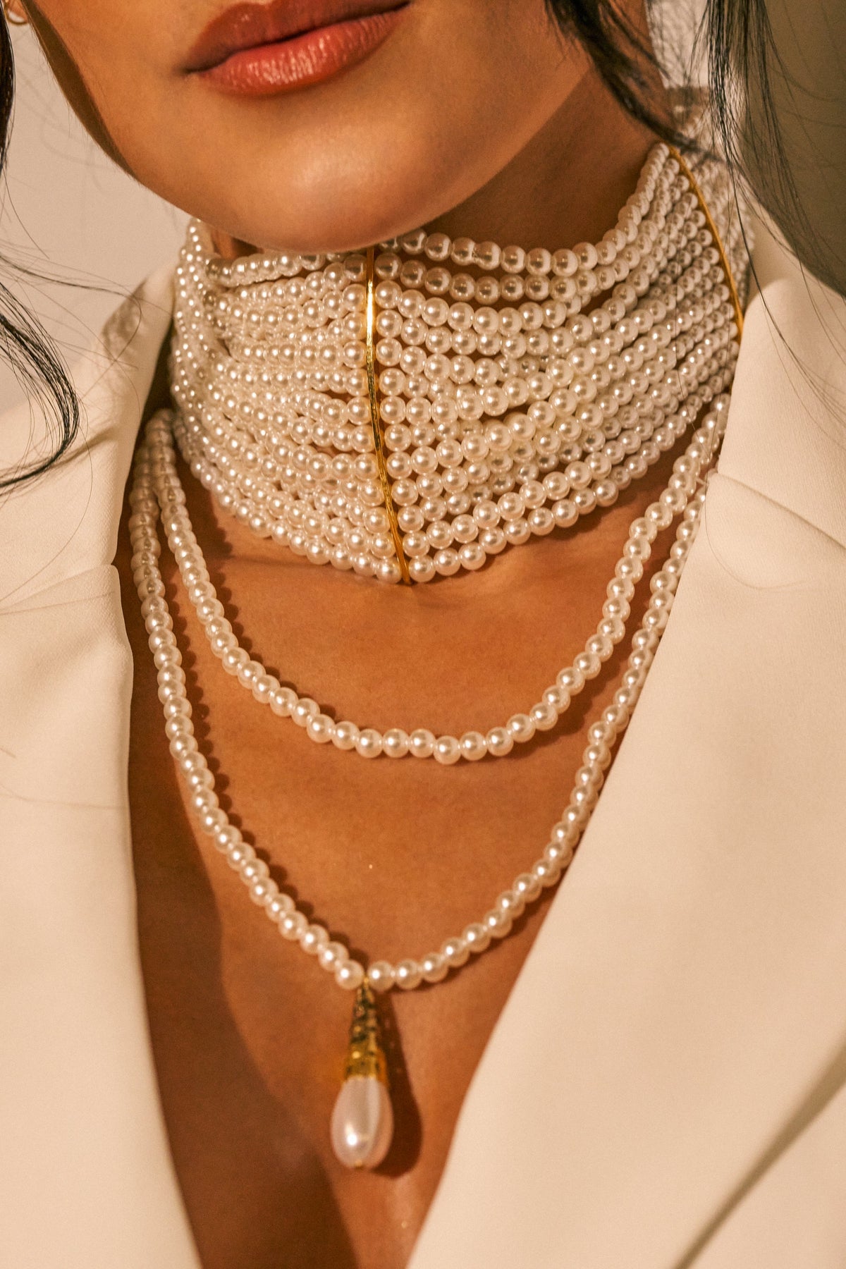 PEARL GIRL LARIAT CHOKER