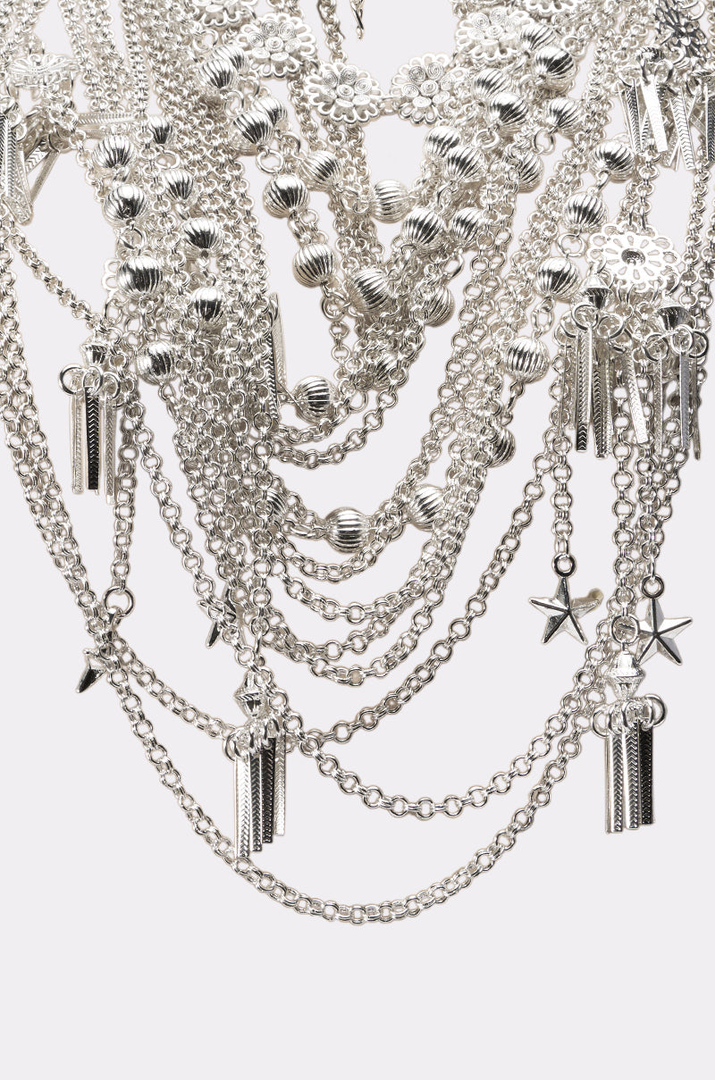 REALLY RUN THIS STATEMENT NECKLACE