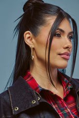 HOLD MY PEARLS DANGLE EARRING IN GOLD
