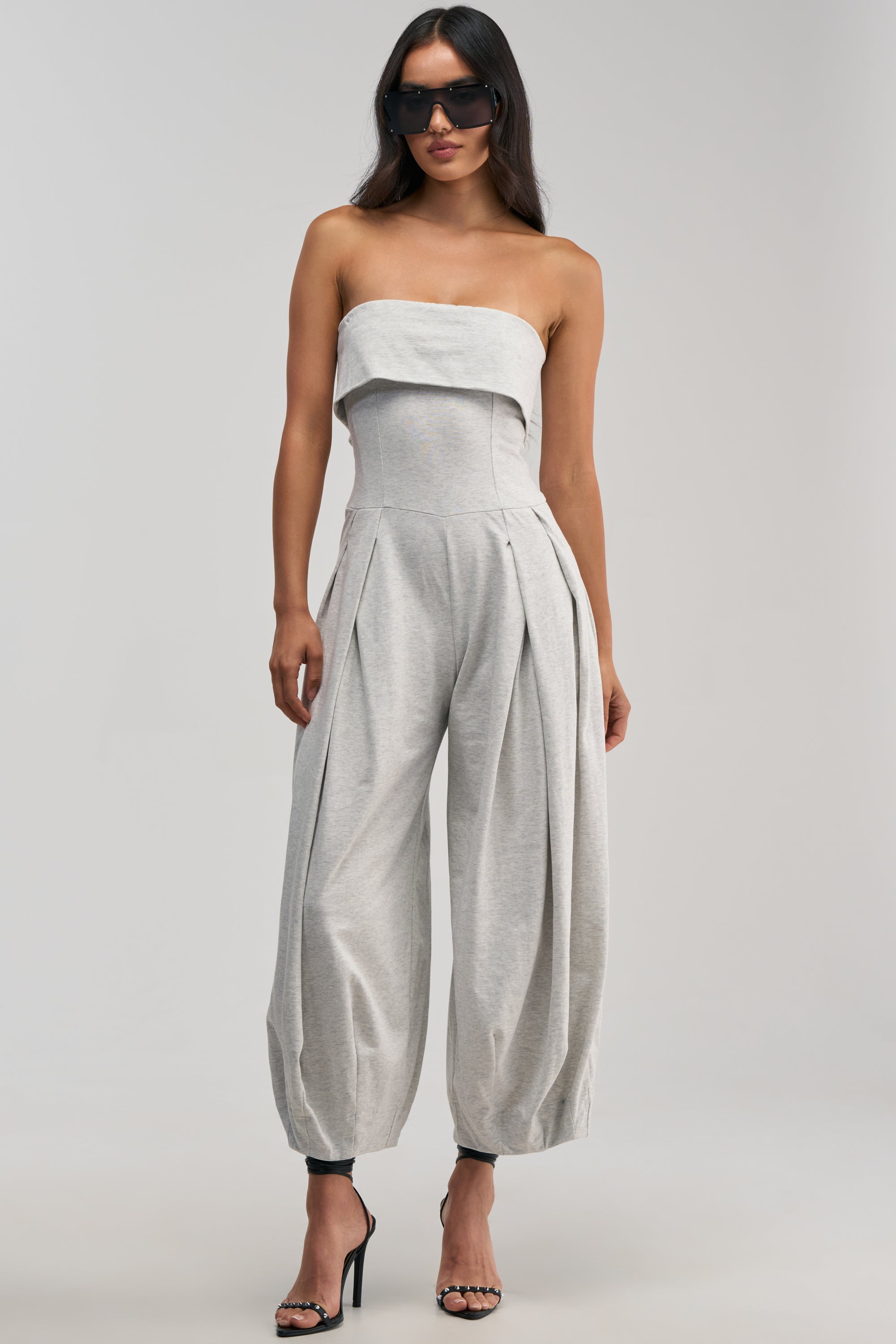 COMFY AND CUTE STRAPLESS JUMPSUIT IN HEATHER GREY