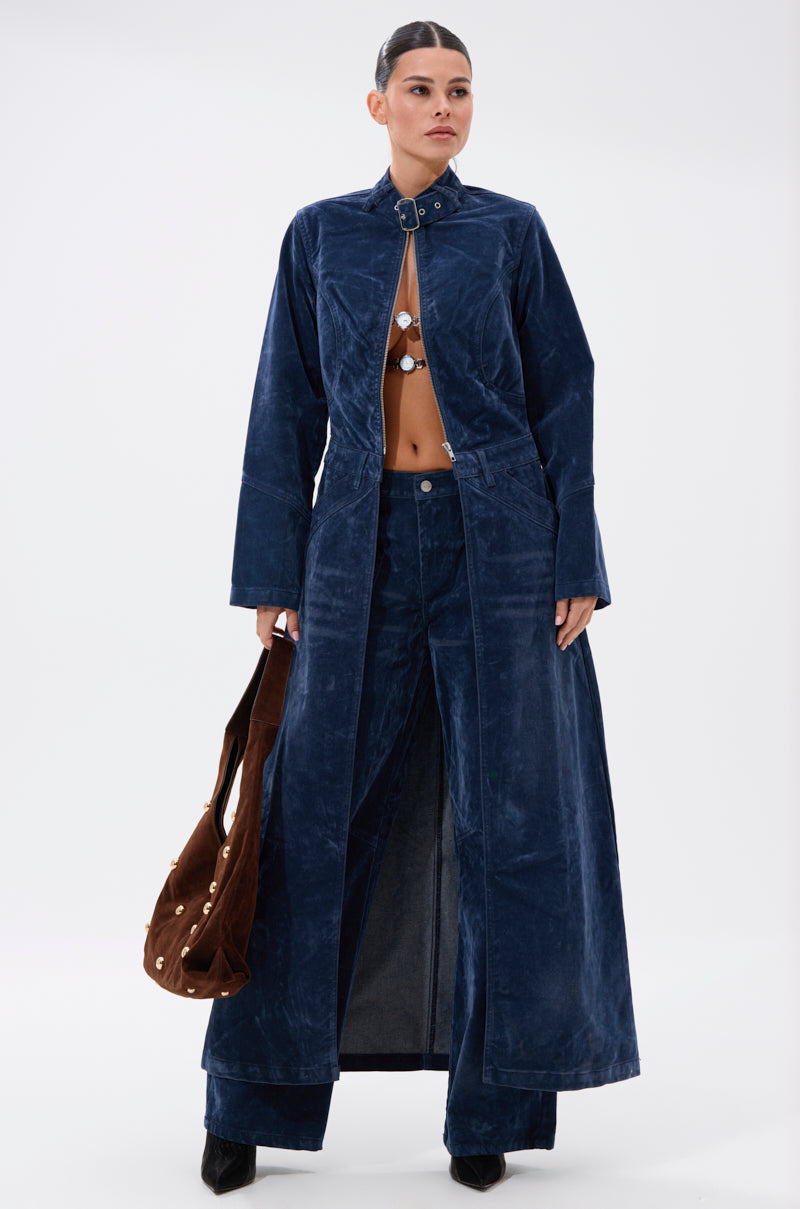 VALERIE VELVET EFFECT WIDE LEG PANT IN BLUE