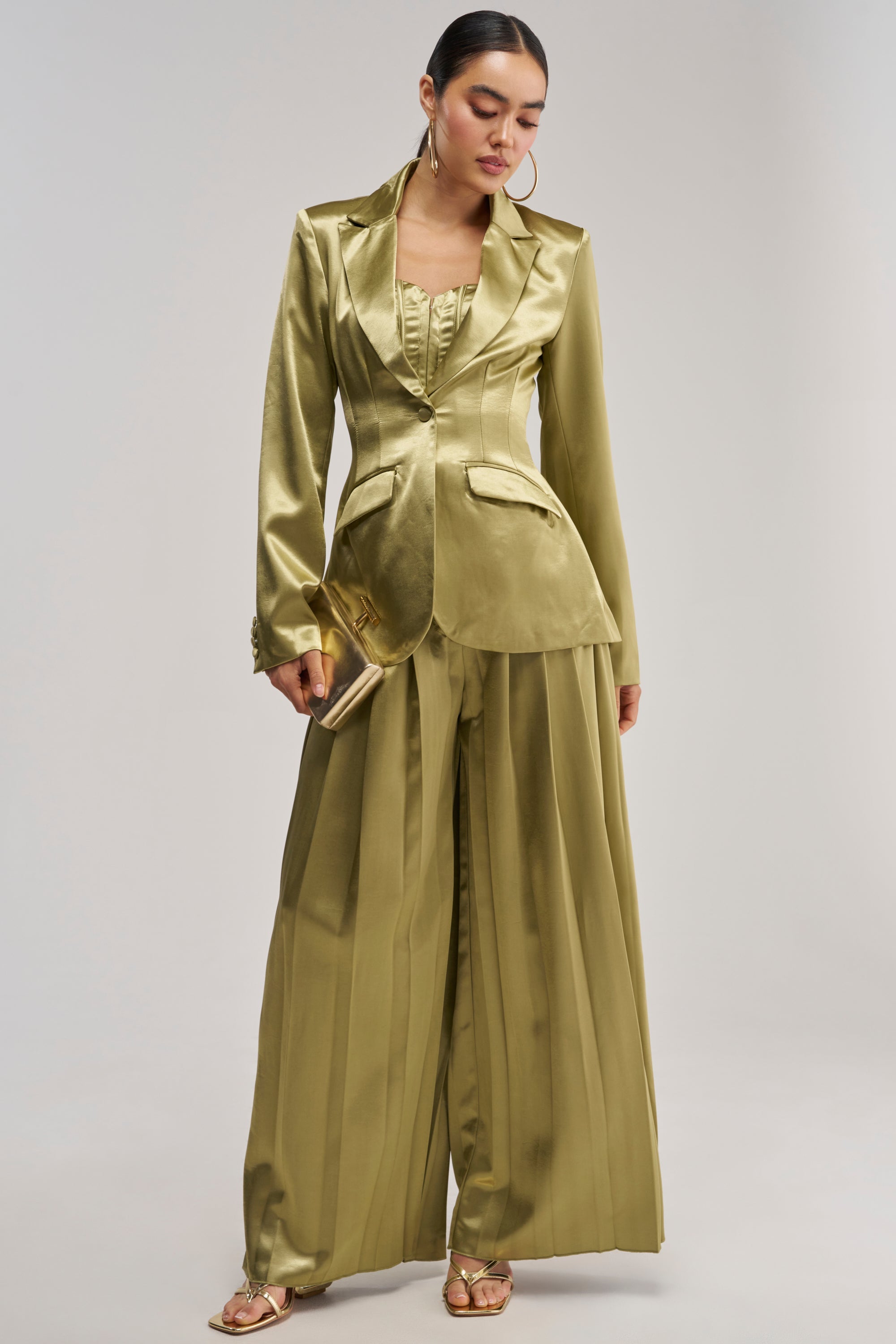IRIS SATIN PLEATED PANT IN OLIVE