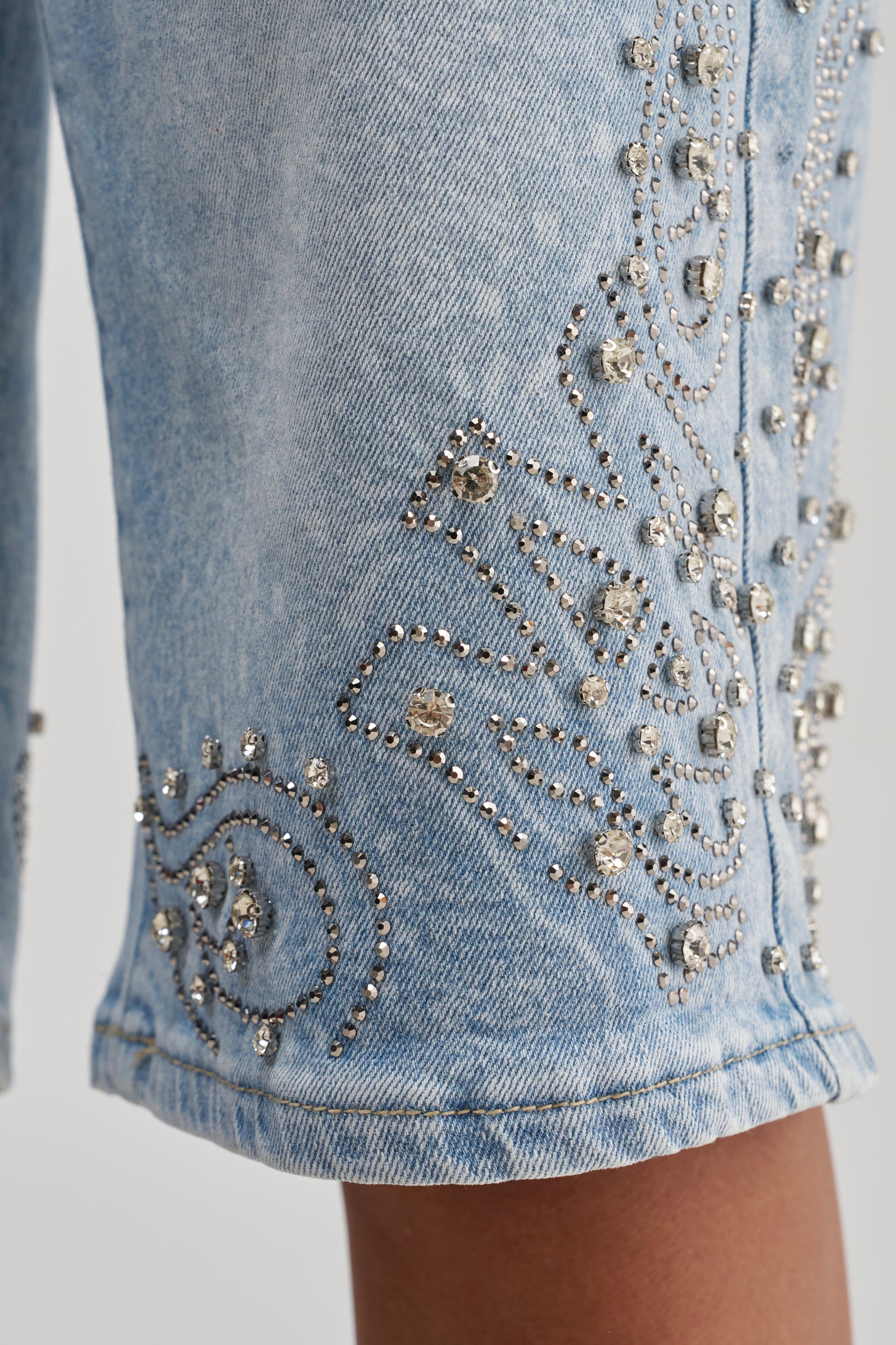 BLING CITY BERMUDA SHORT