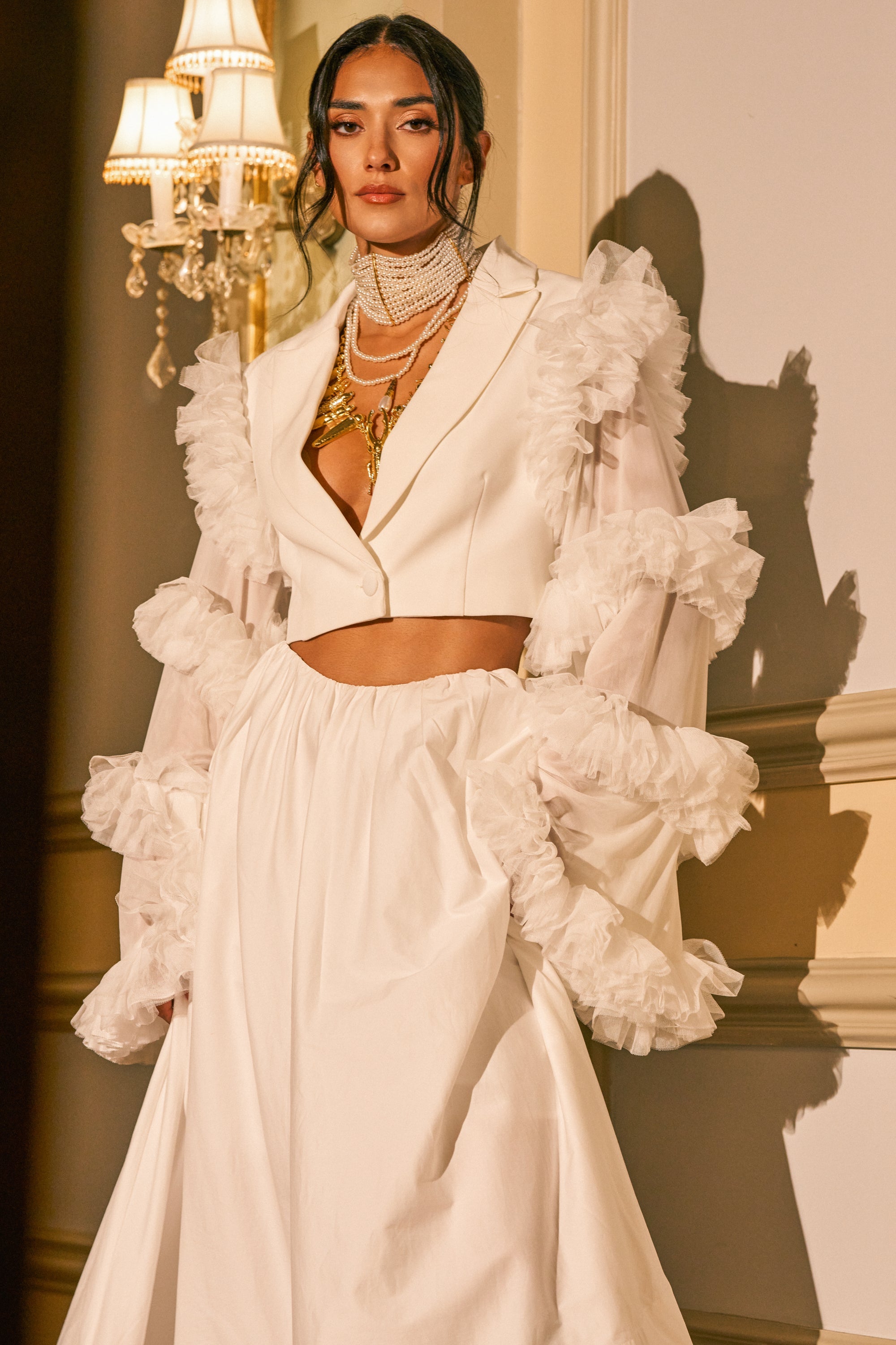 FLORA RUFFLE SLEEVE BLAZER