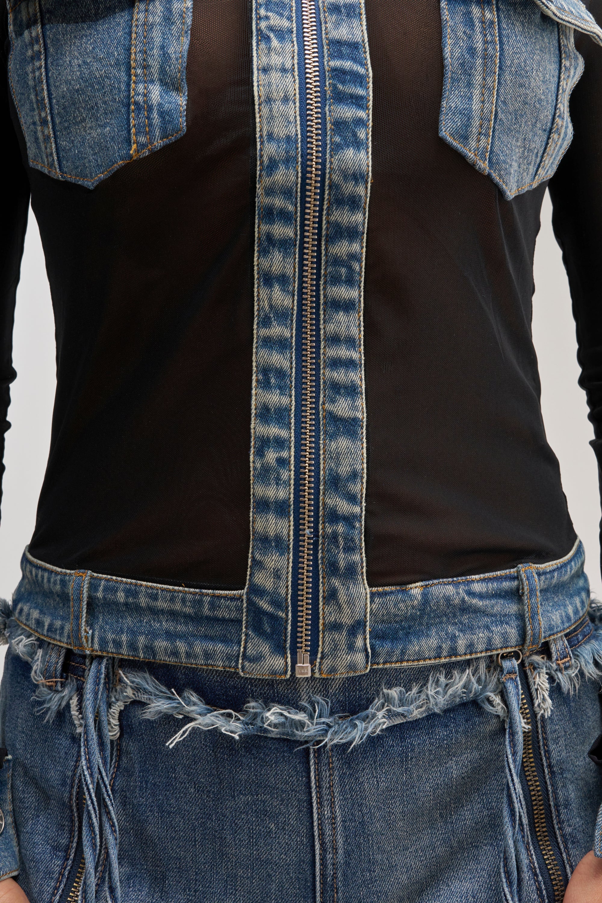 DENIM TRIM MESH ZIP UP TOP