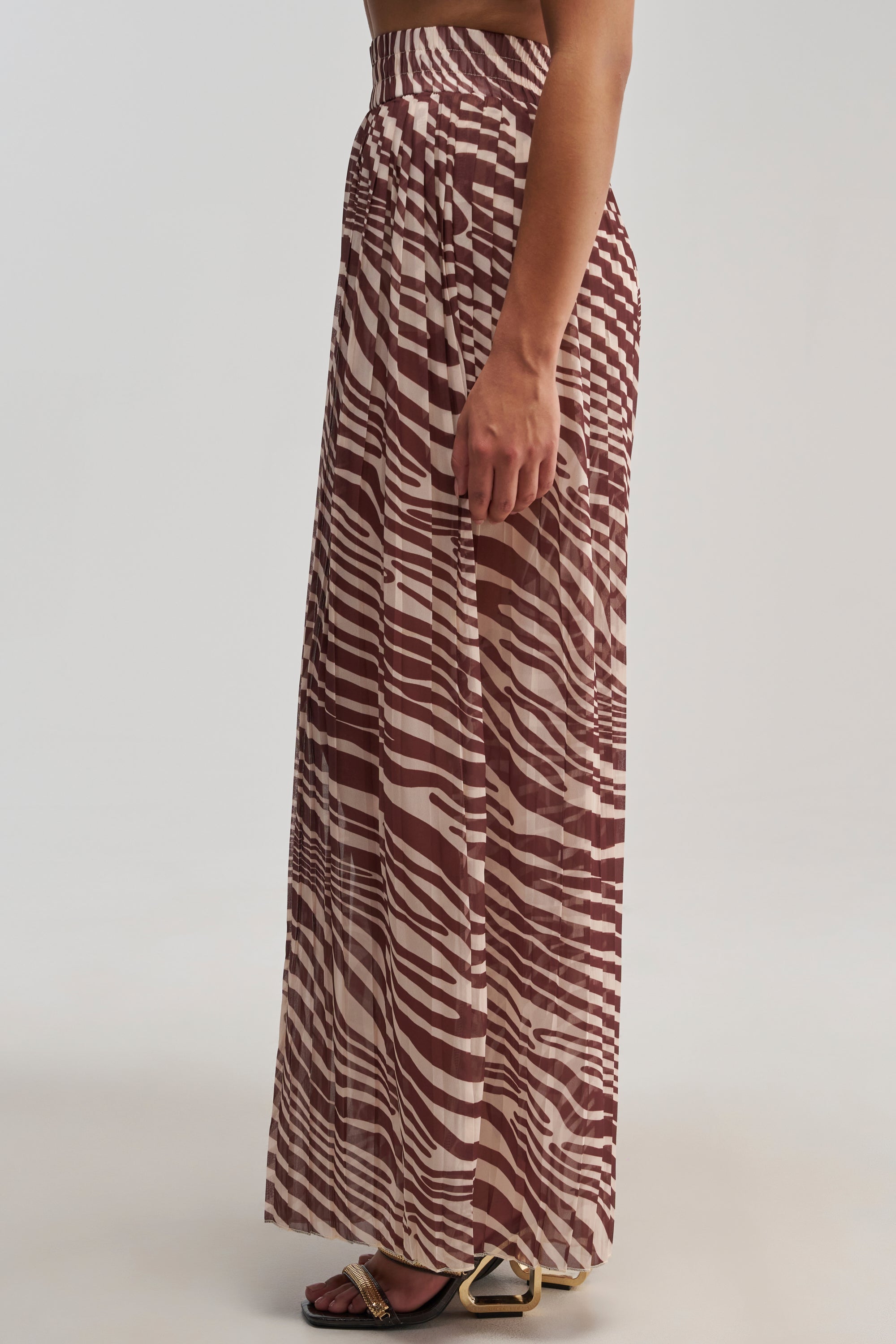 DREAMING OF A VACA PALAZZO PANT