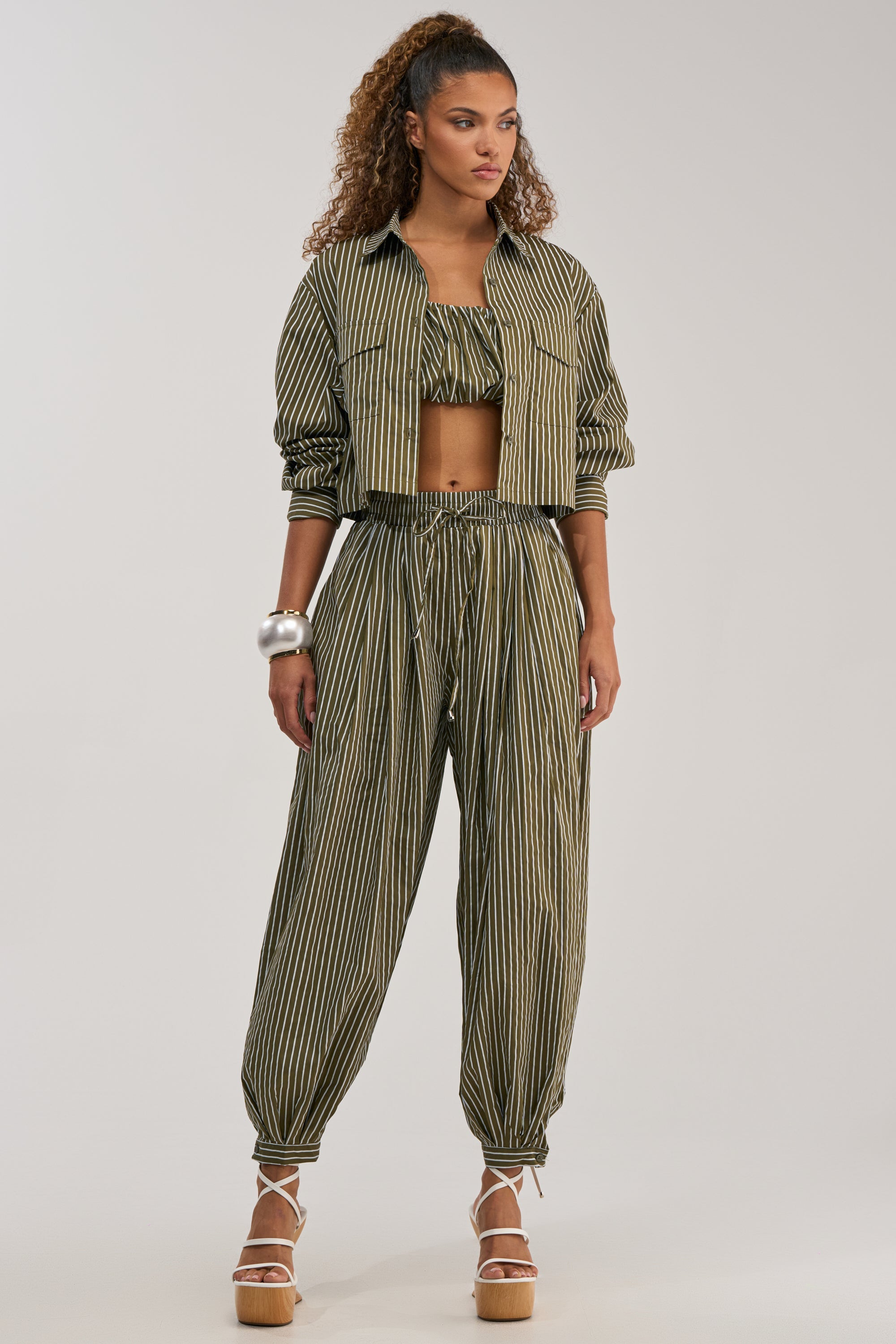 COULD BE DIFF BUTTON DOWN