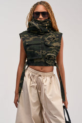 KADEN CARGO SLEEVELESS TOP IN CAMO