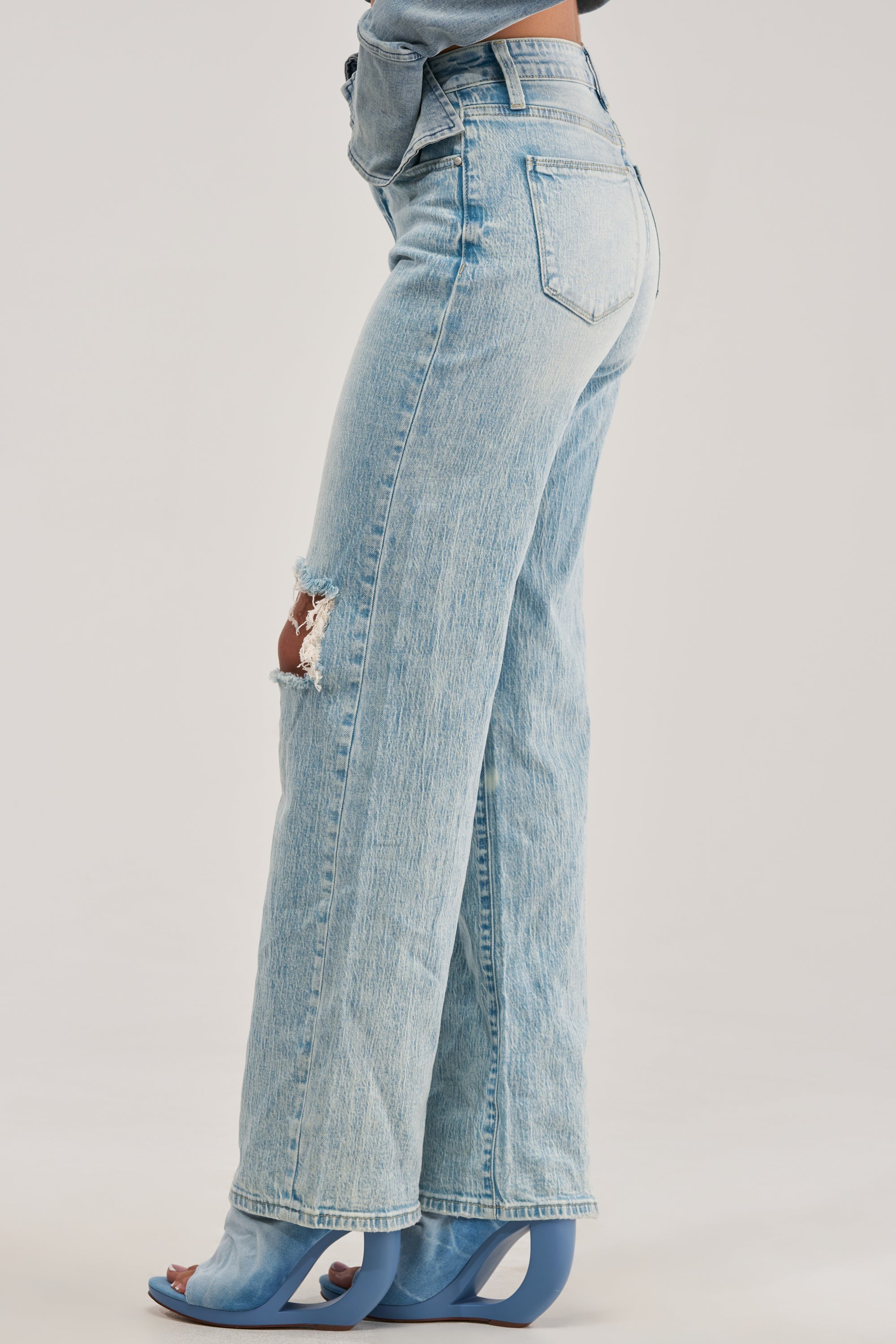 SIMPLE AND GOOD RELAXED DENIM