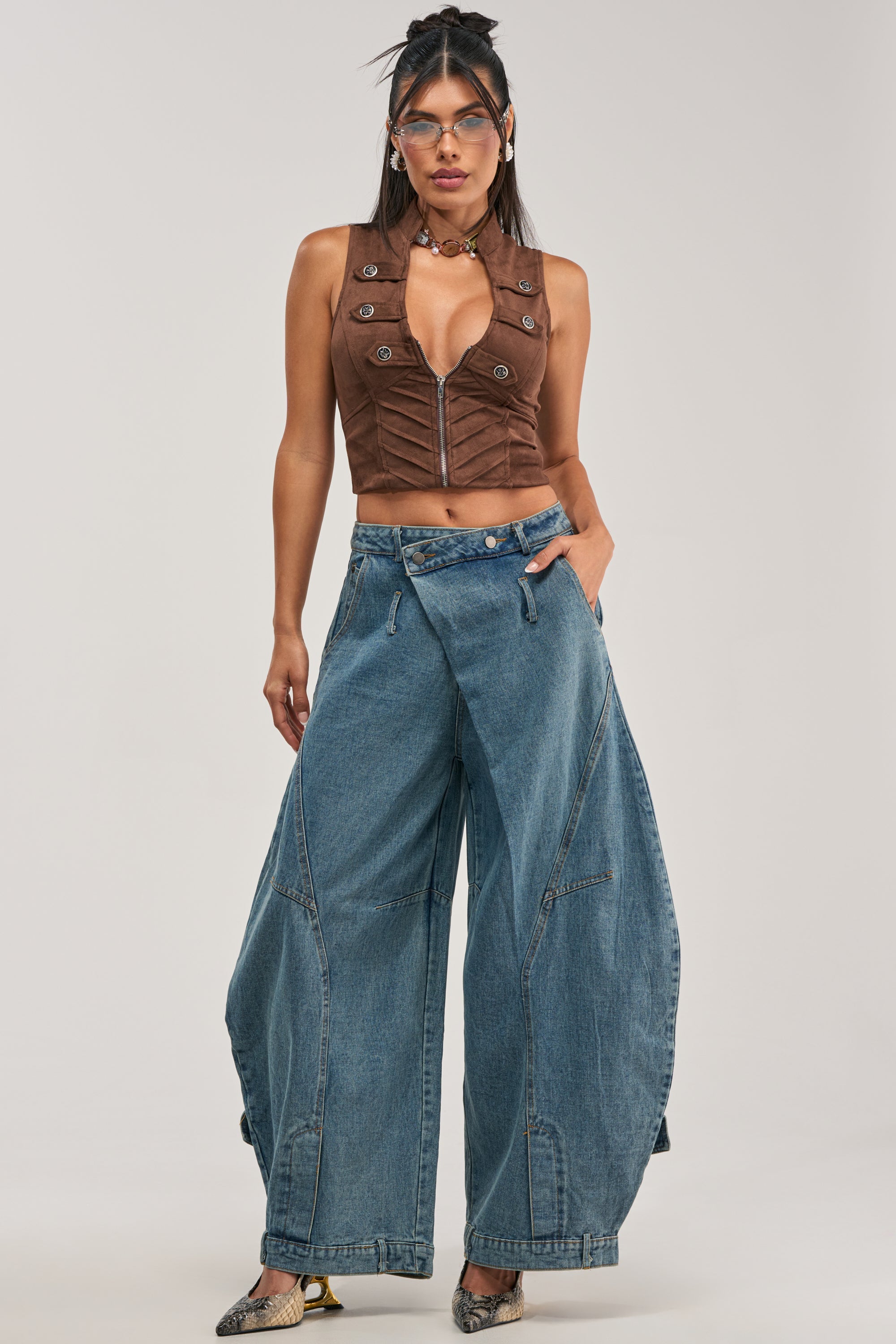 TREND SETTER ZIP UP TOP
