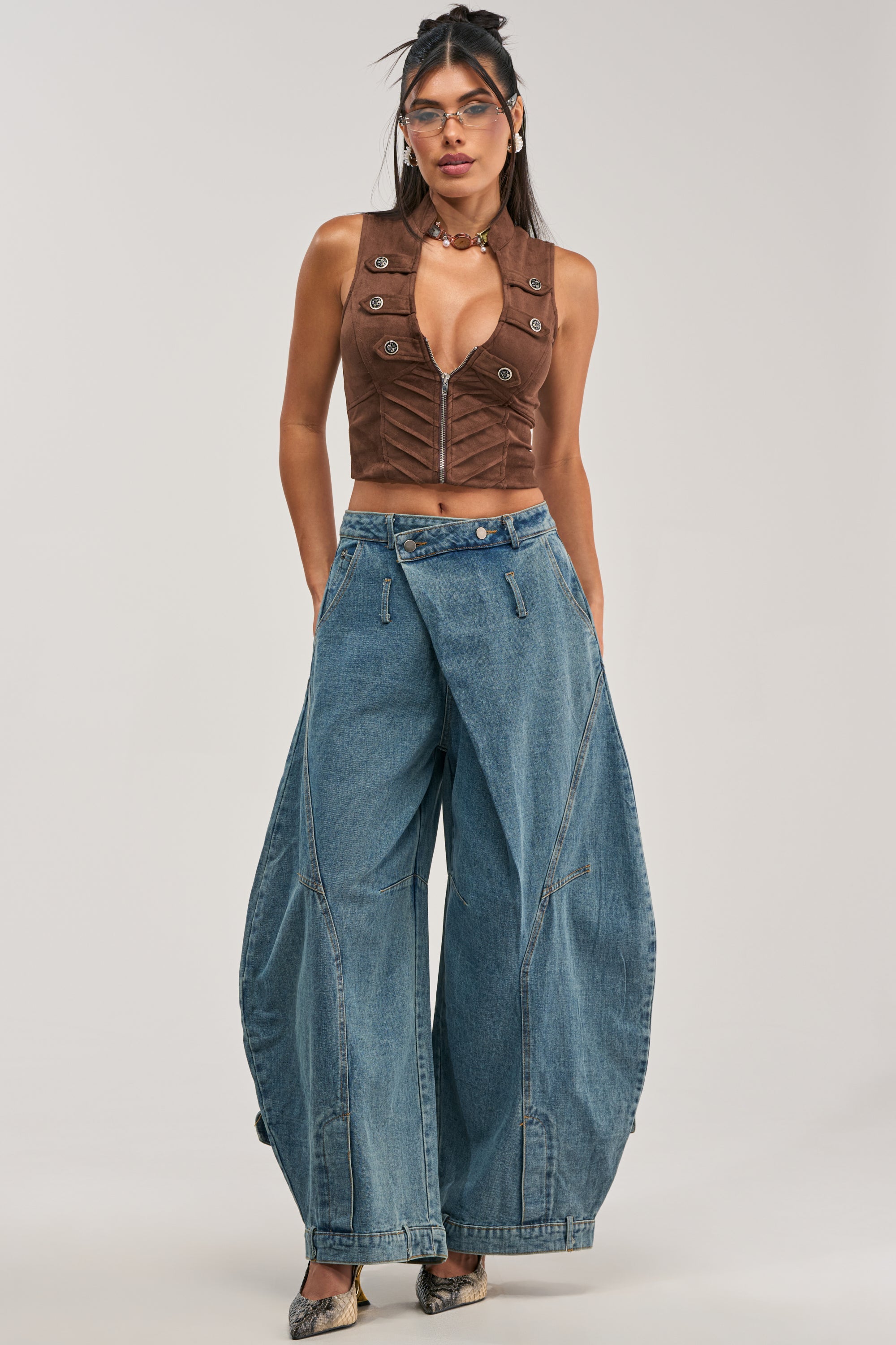 TREND SETTER ZIP UP TOP