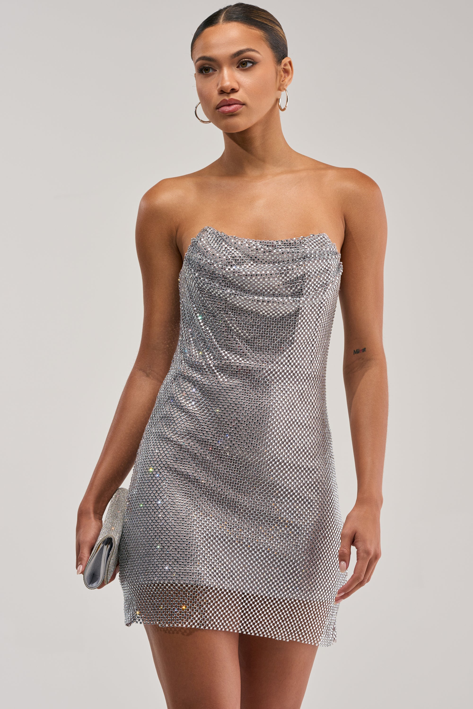 ELECTRIC AURA RHINESTONE STRAPLESS MINI DRESS IN SILVER