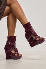 AZALEA WANG ROTHKO WEDGE SANDAL IN PLUM