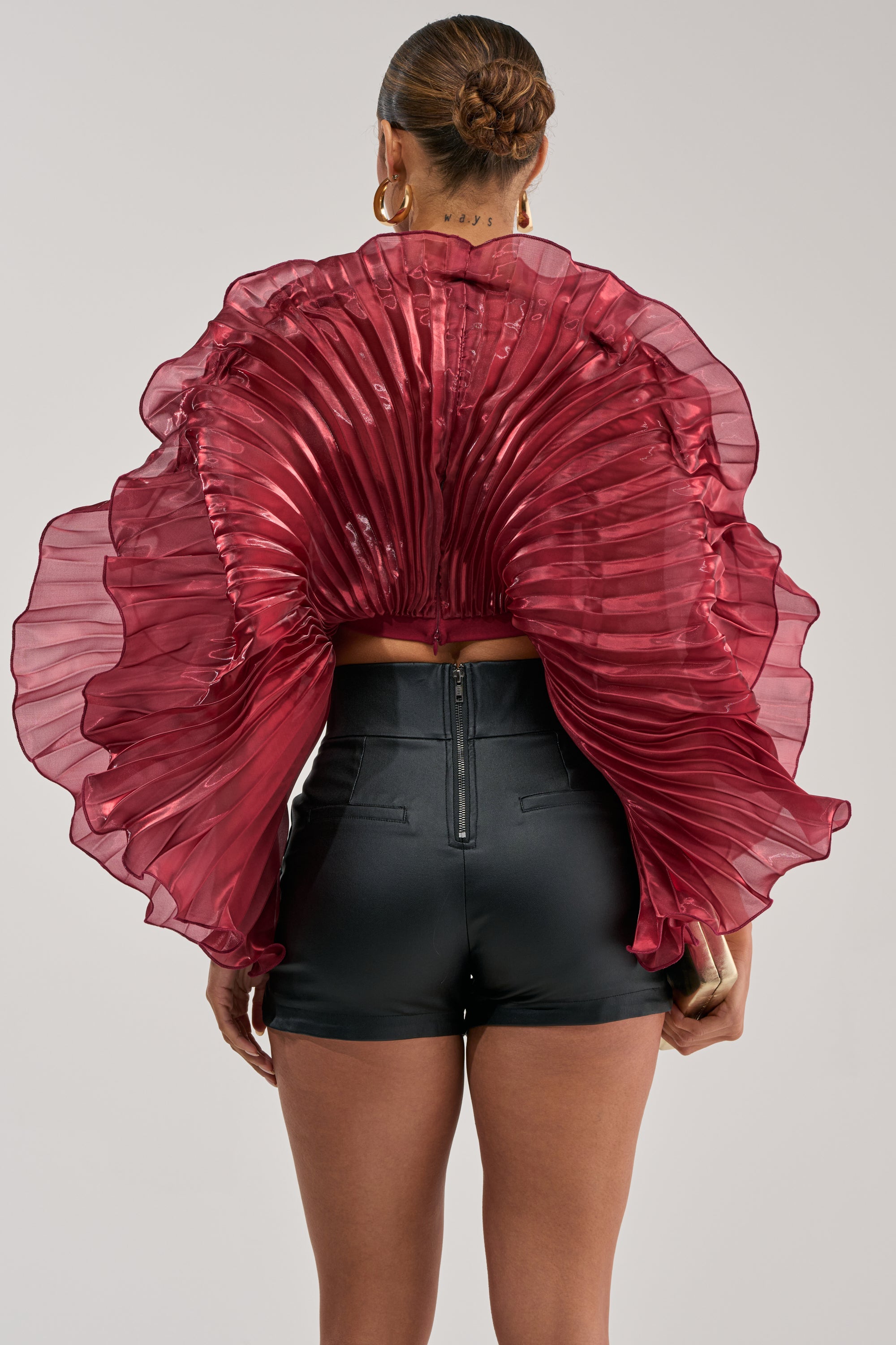 SHINING DOWN ON YOU BLOUSE IN BURGUNDY