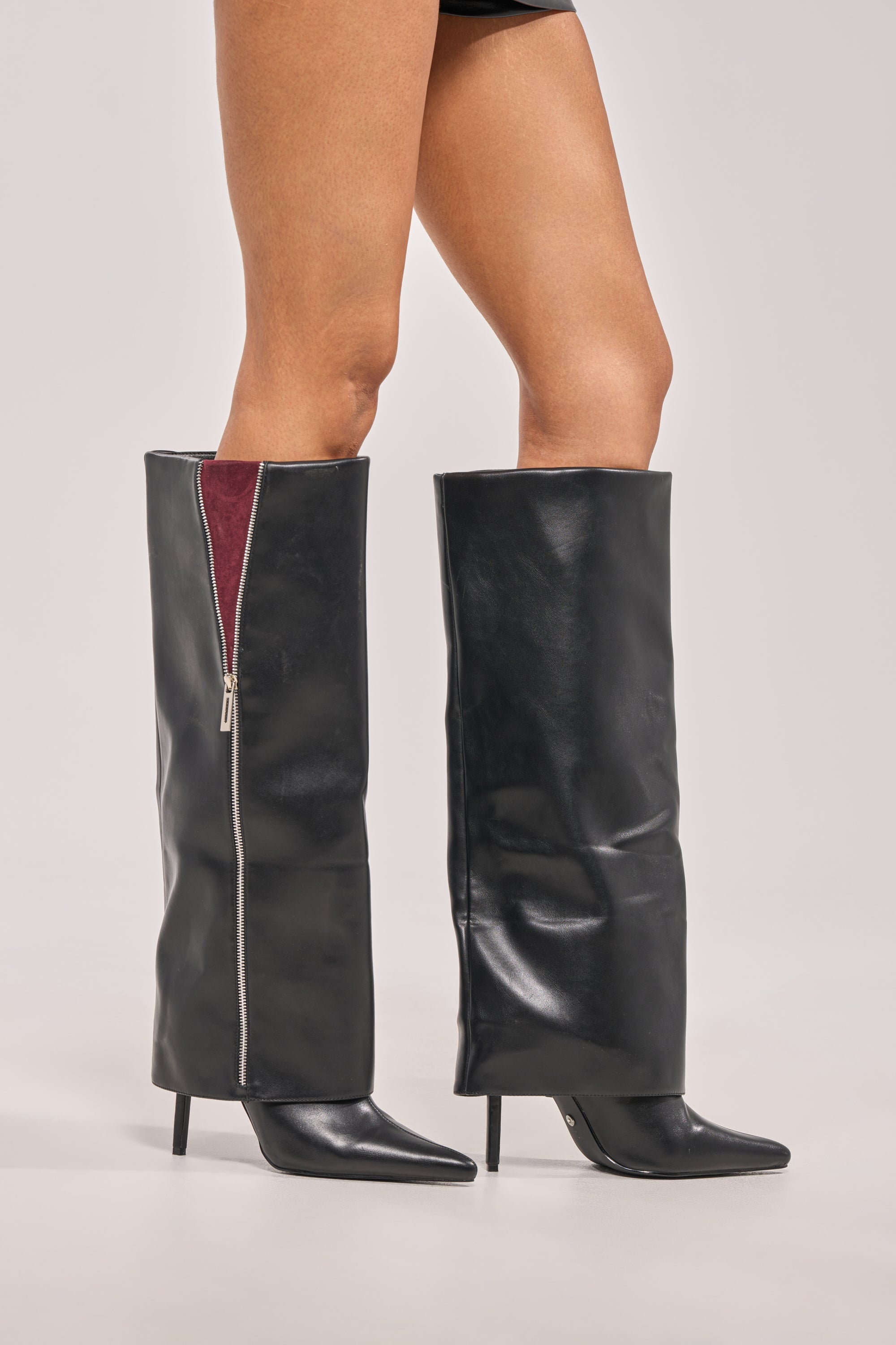 AKIRA GOLD SHAQUILLE BLACK PU STILETTO BOOT