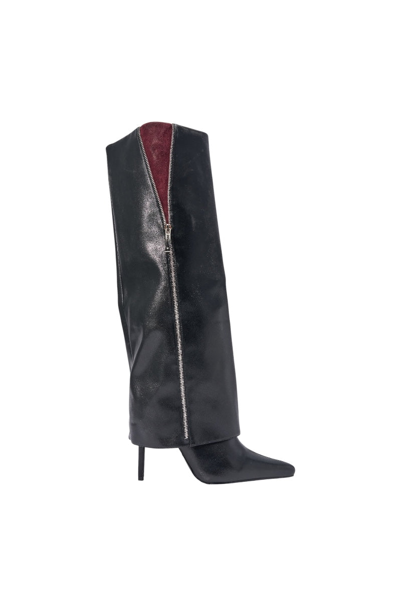 AKIRA GOLD SHAQUILLE BLACK PU STILETTO BOOT