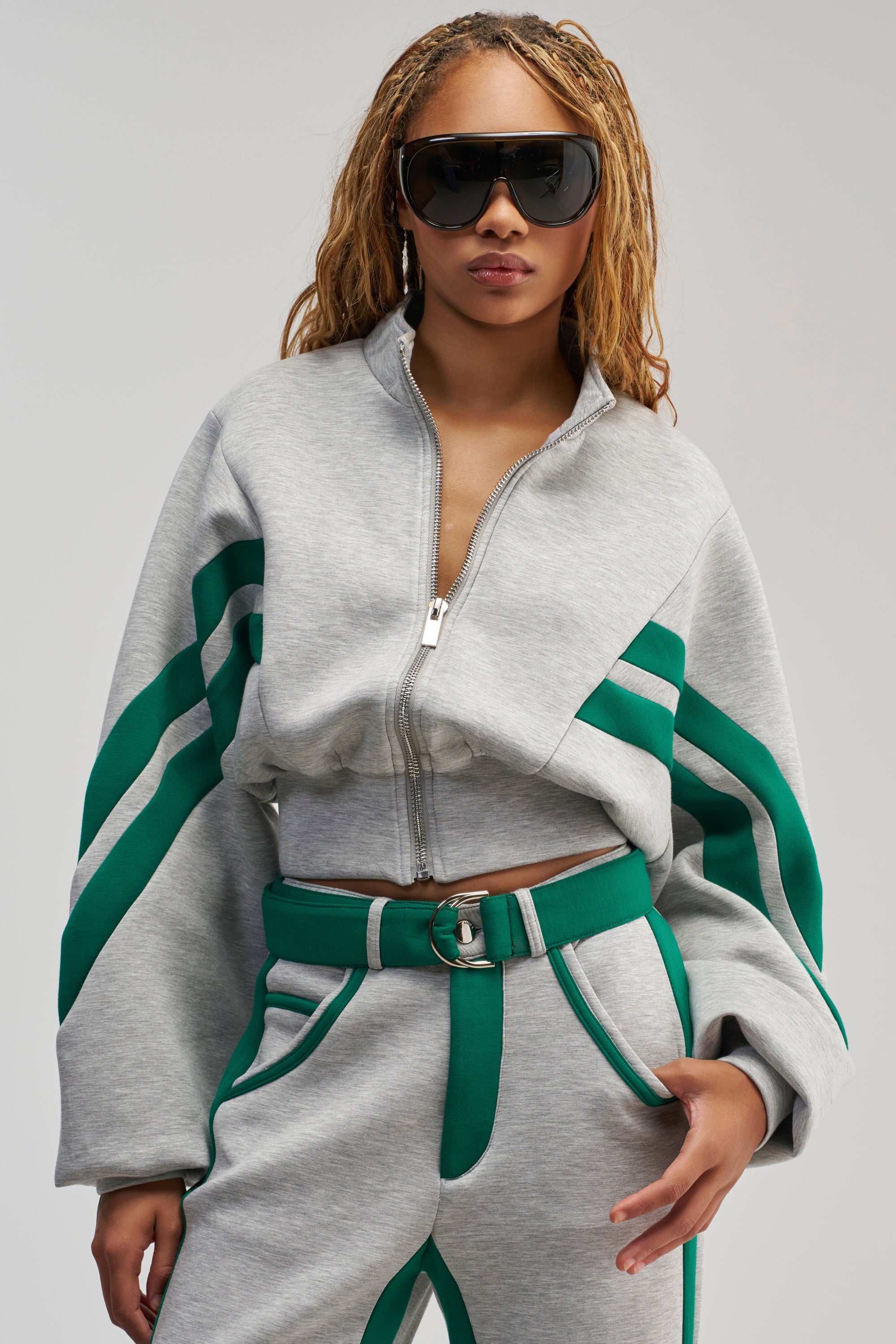 SPORT MODE SCUBA BOMBER IN GREY