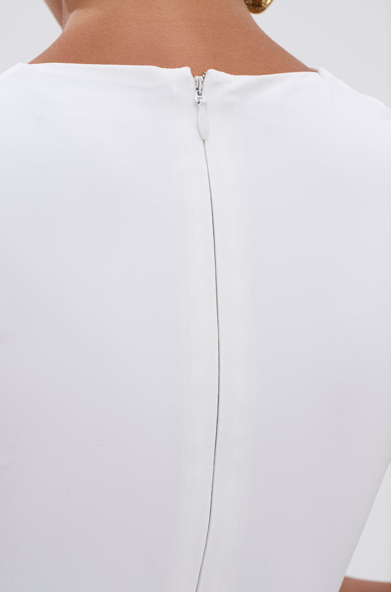 IZZY SEAMLESS BODYSUIT